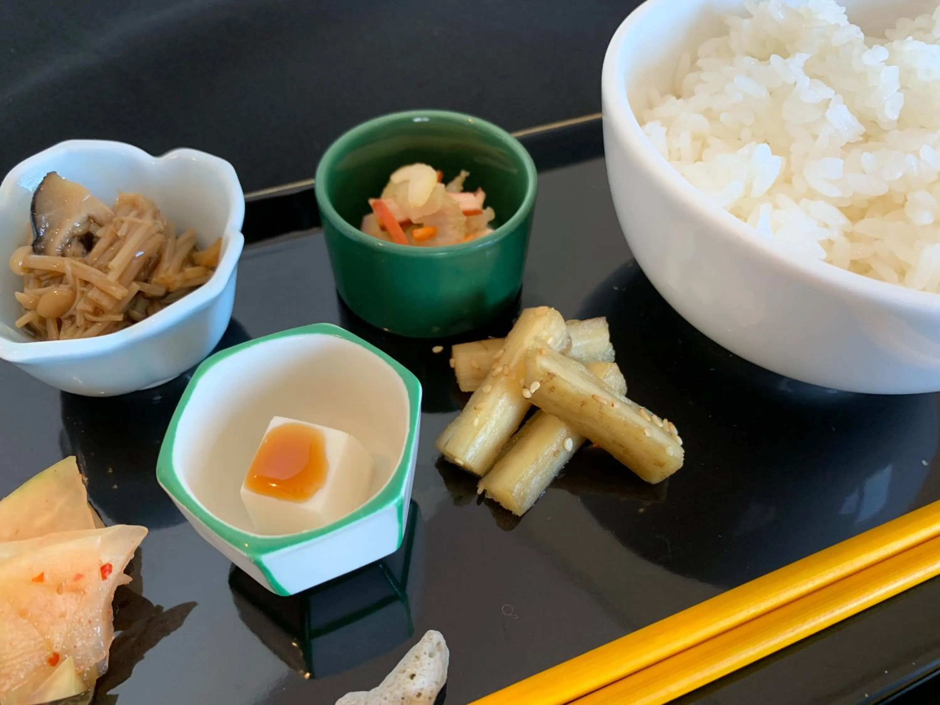 Breakfast in Hotel East China Sea