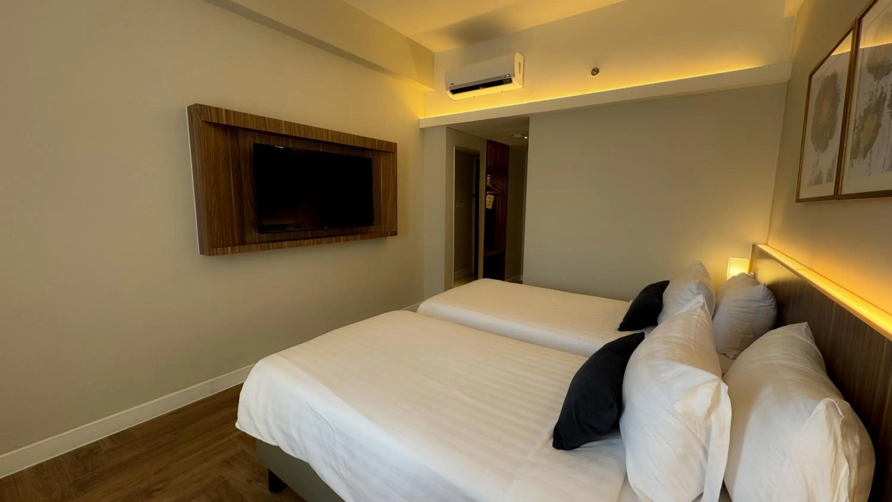 Bed in The ZHM Premiere Padang