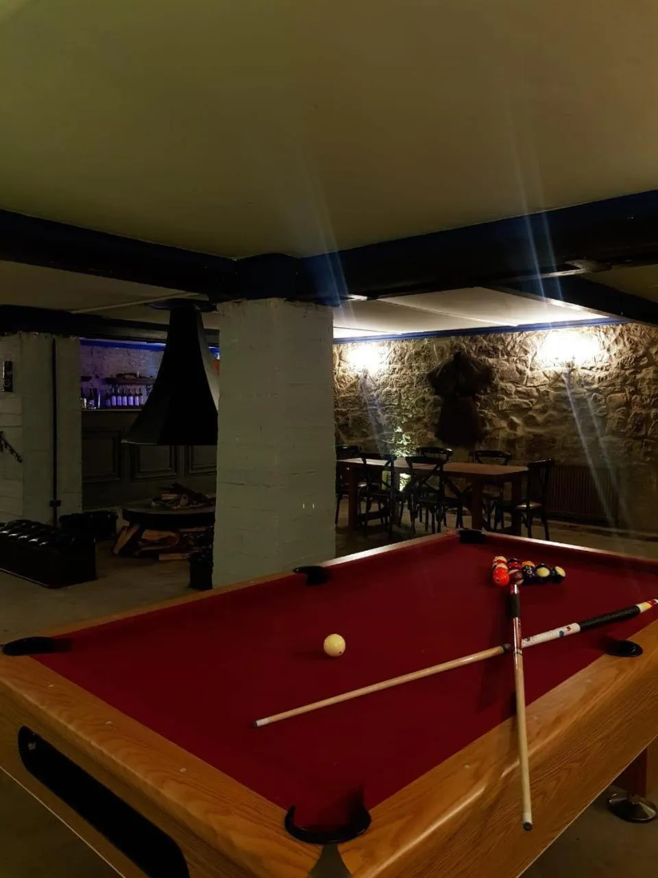 Billiard in The Residence Hotel & Cottages