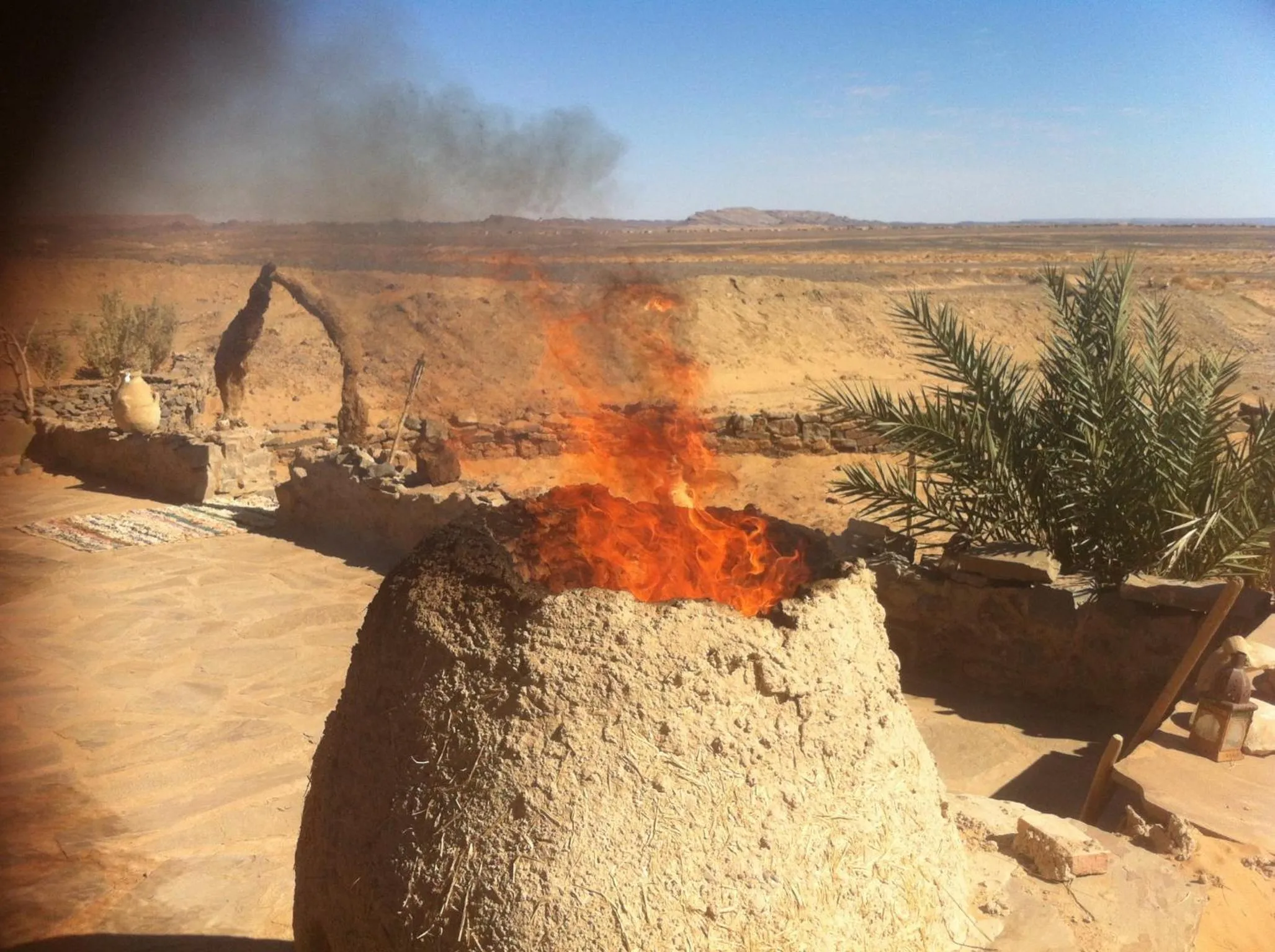 BBQ facilities in Maison Boutchrafine