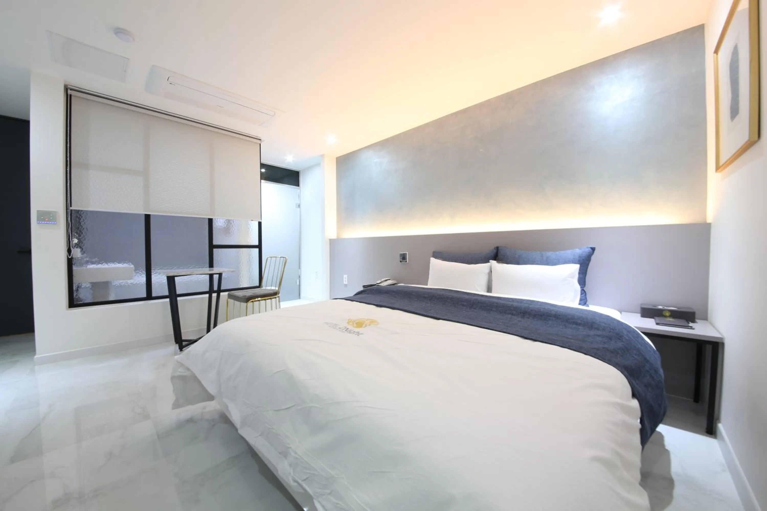 Bed in 2Night Business Hotel