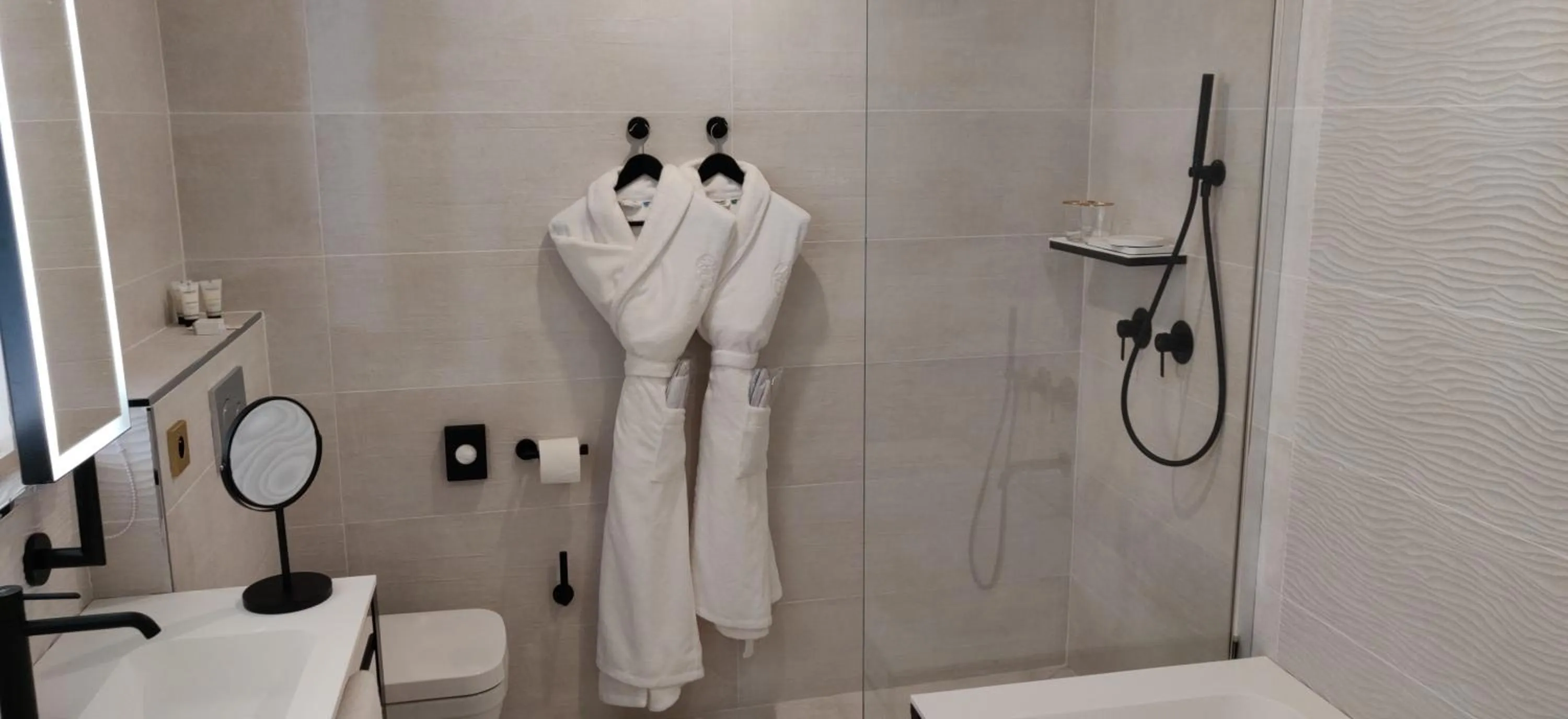 Bathroom in Splendid Hôtel & Spa