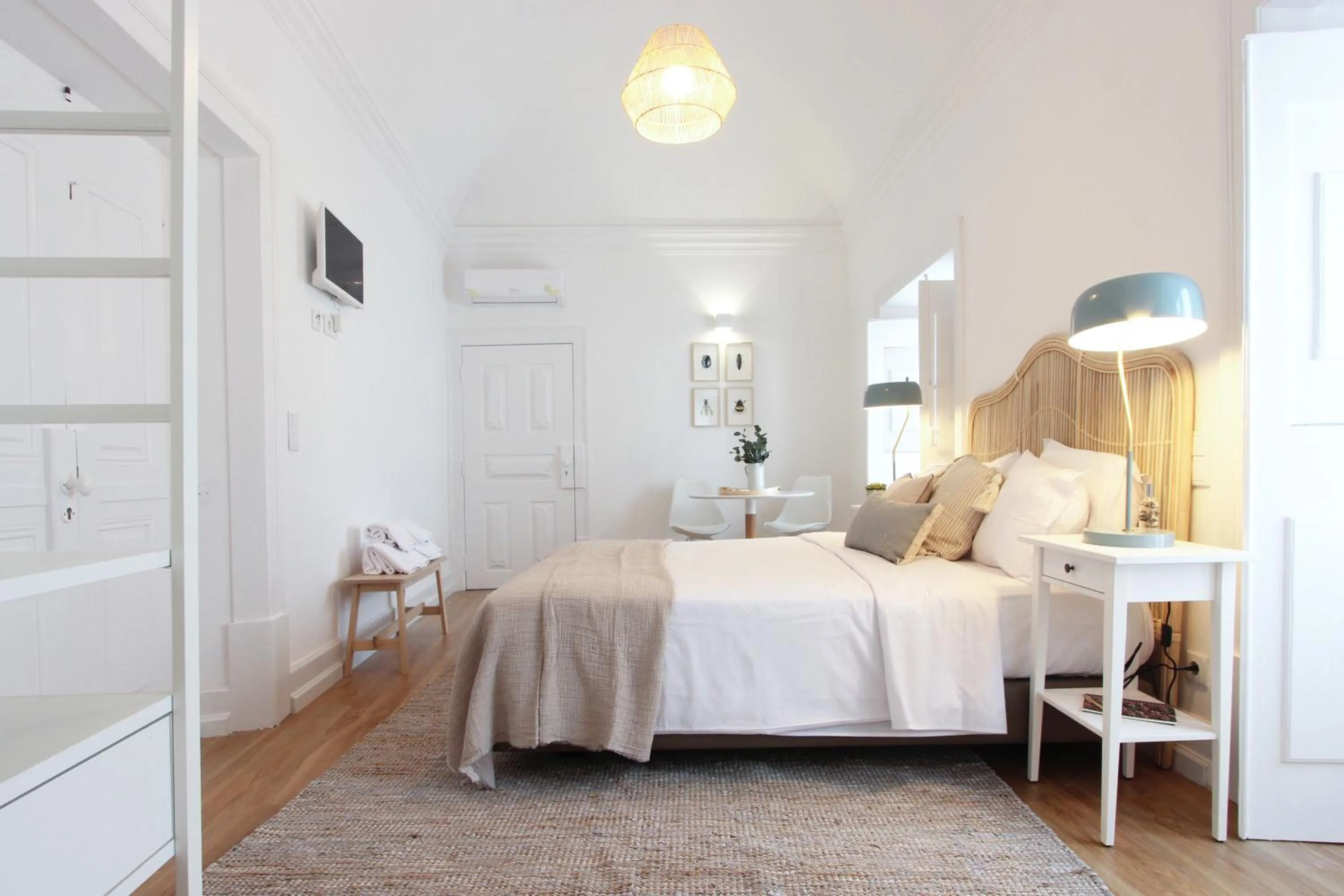 Bed in Lavradores Boutique Guesthouse