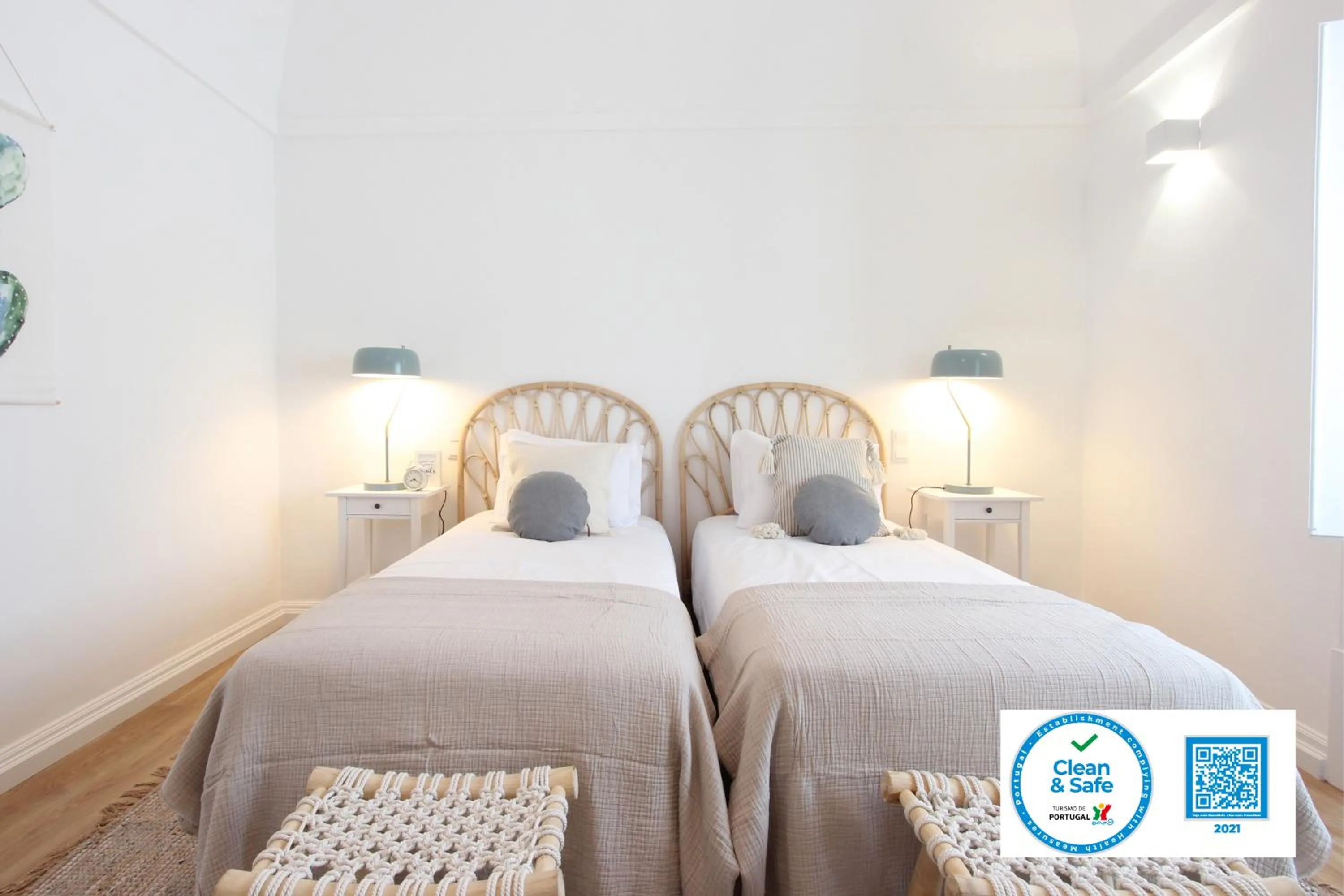 Bed in Lavradores Boutique Guesthouse