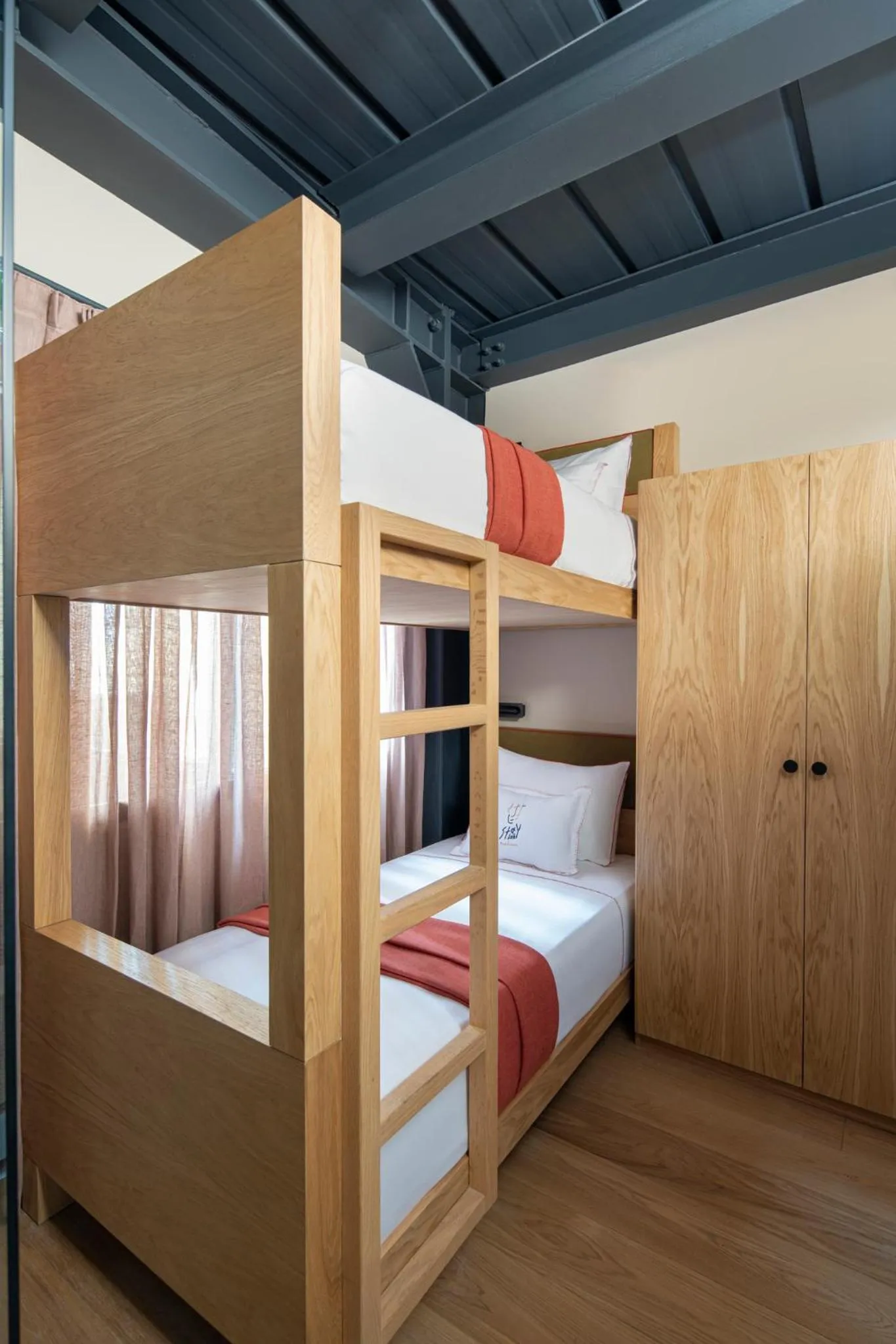 bunk bed, Bed in Stay Lab Residence