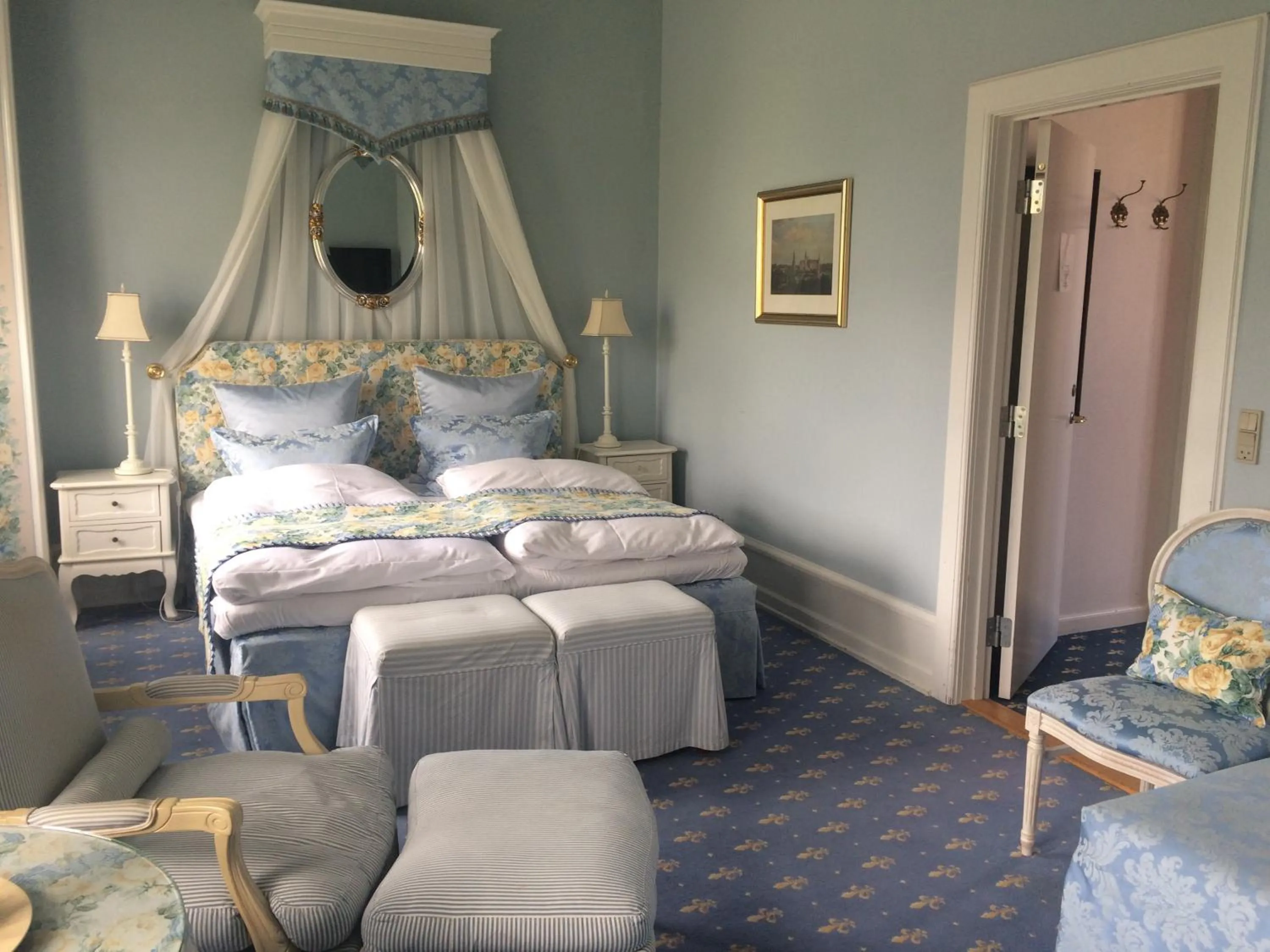 Bed in Hvedholm Slotshotel