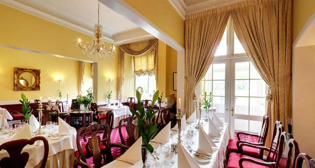 Restaurant/places to eat in Hvedholm Slotshotel