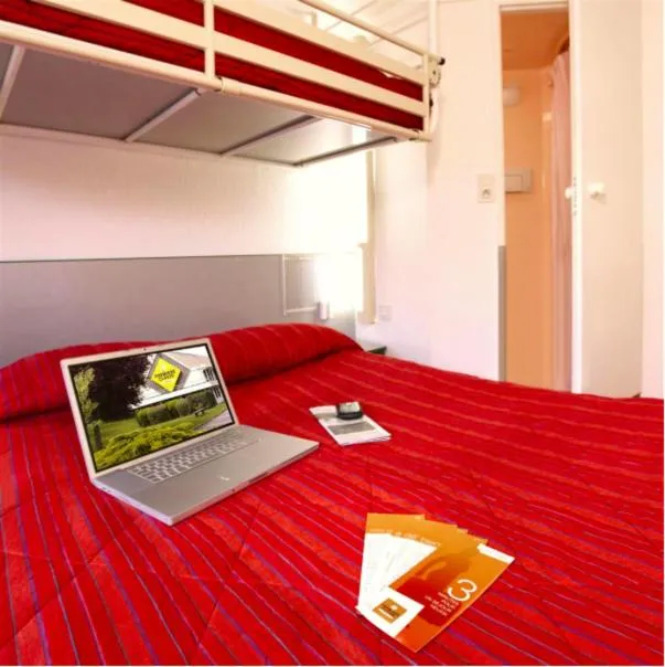 Bedroom in Premiere Classe Mulhouse Sud Morschwiller