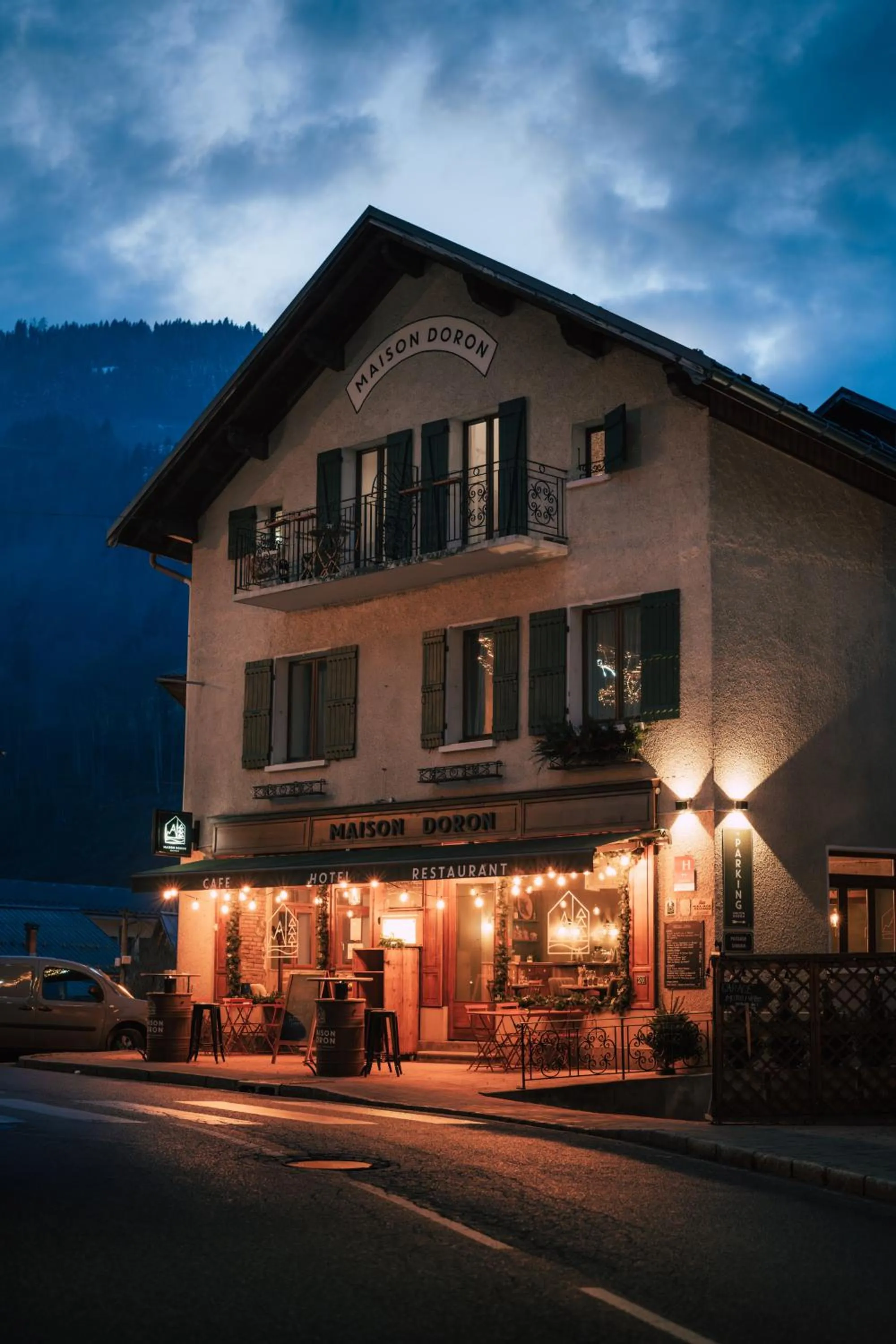 Property building in Hôtel Maison Doron