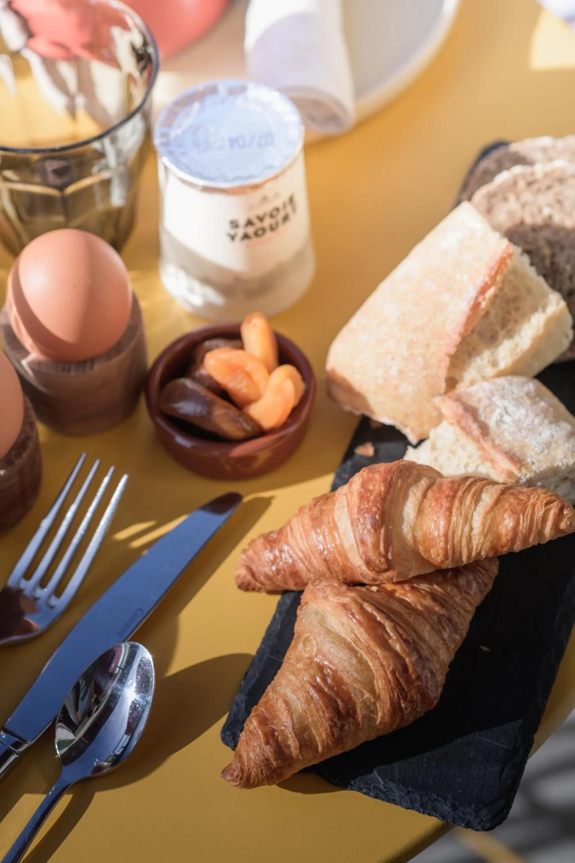 Food and drinks in Hôtel Maison Doron