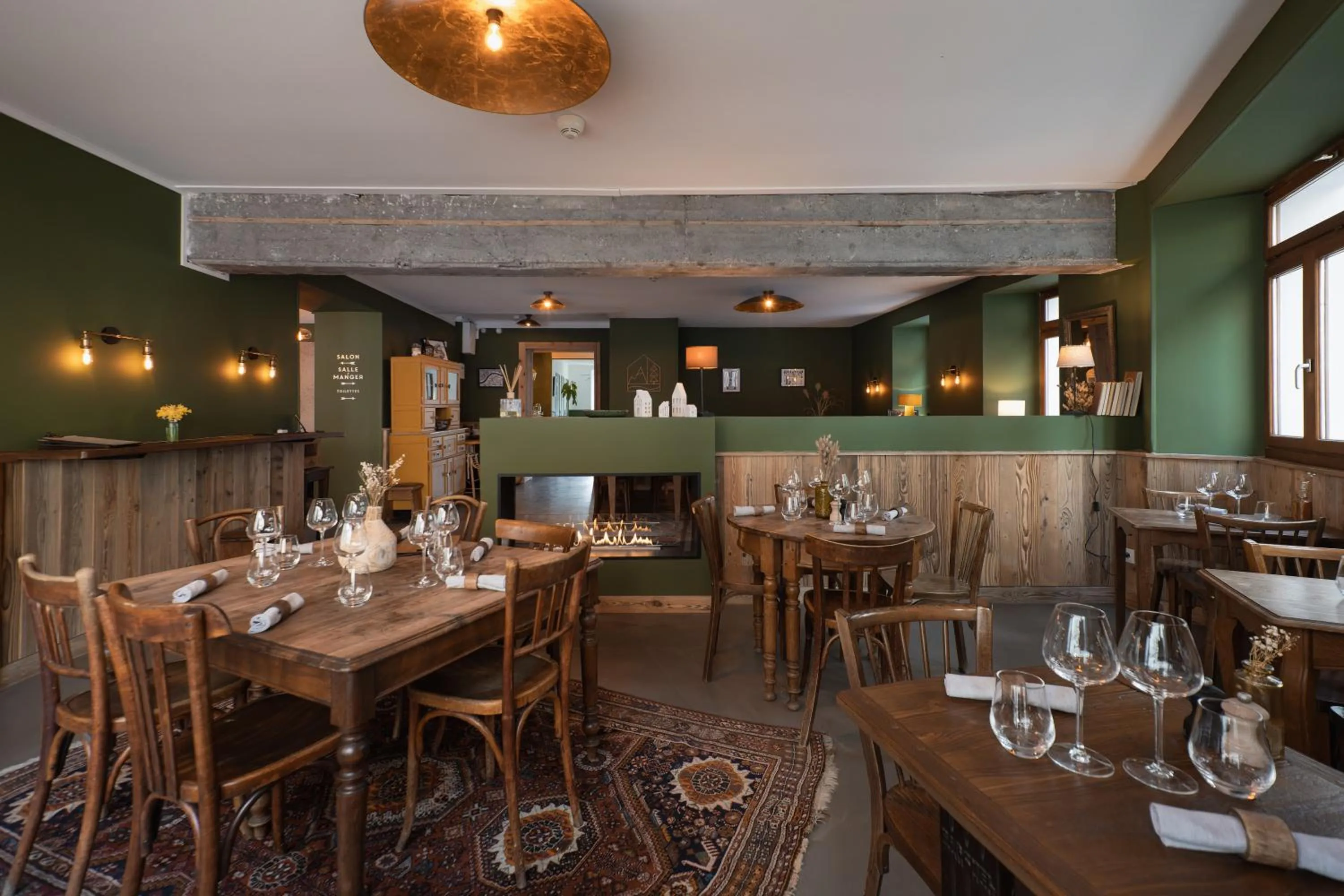 Restaurant/places to eat in Hôtel Maison Doron