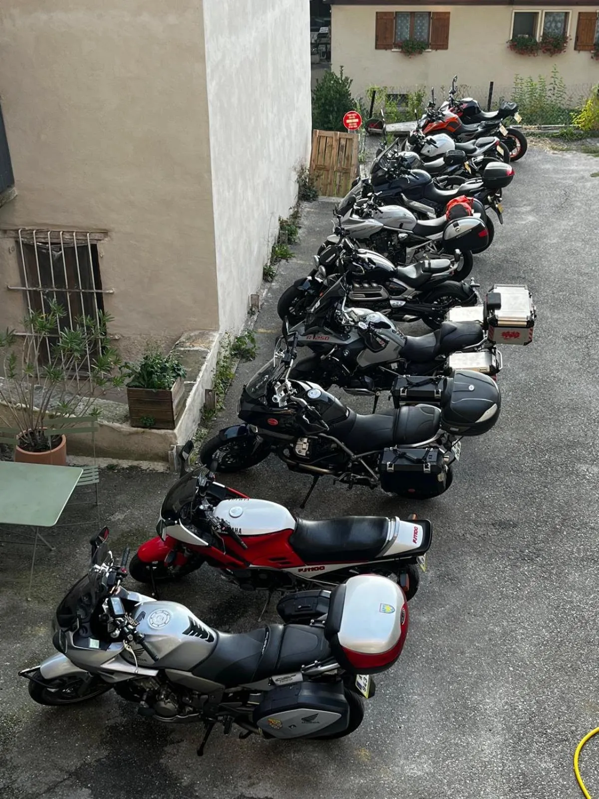 Parking in Hôtel Maison Doron