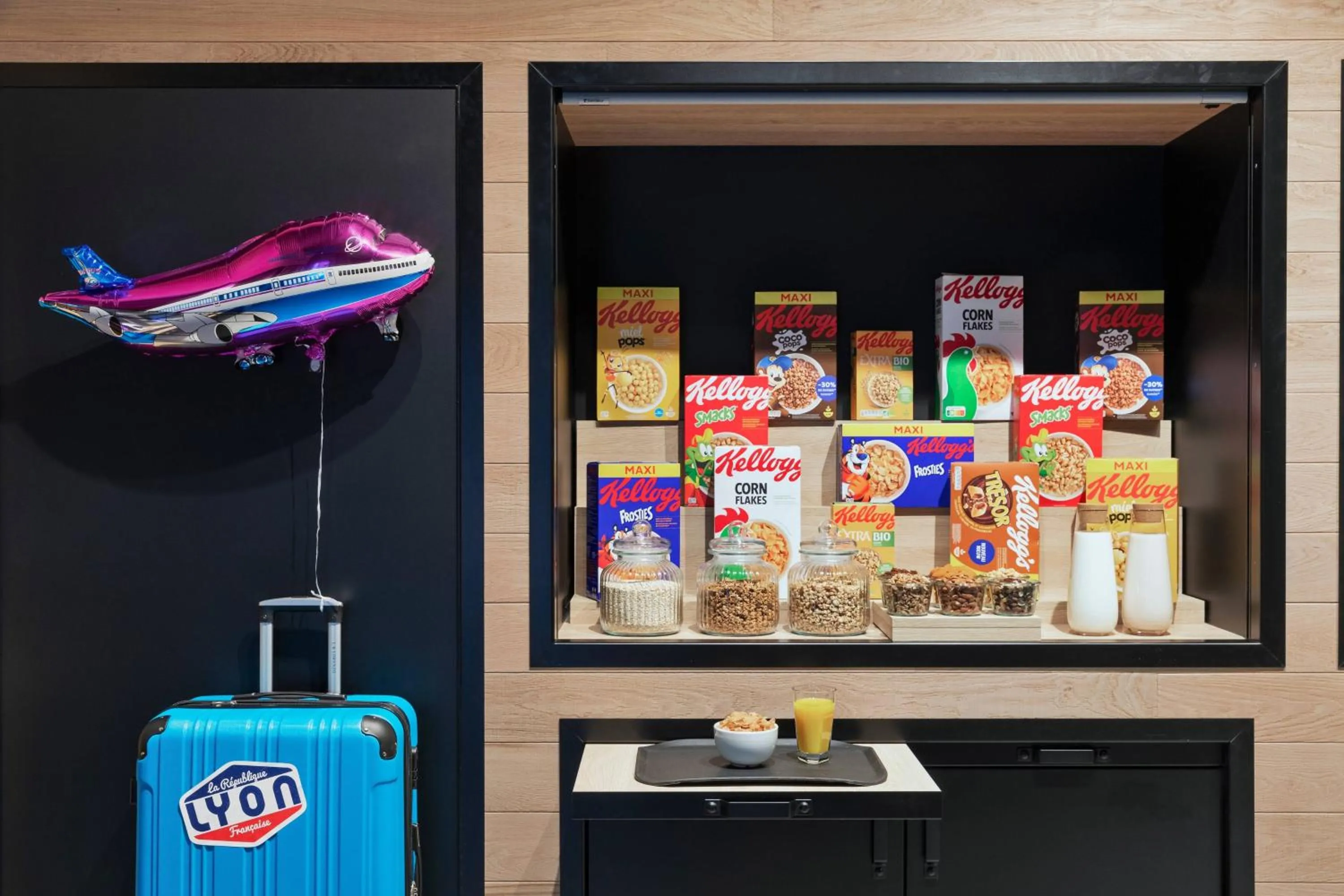 Breakfast in Moxy Lyon Airport