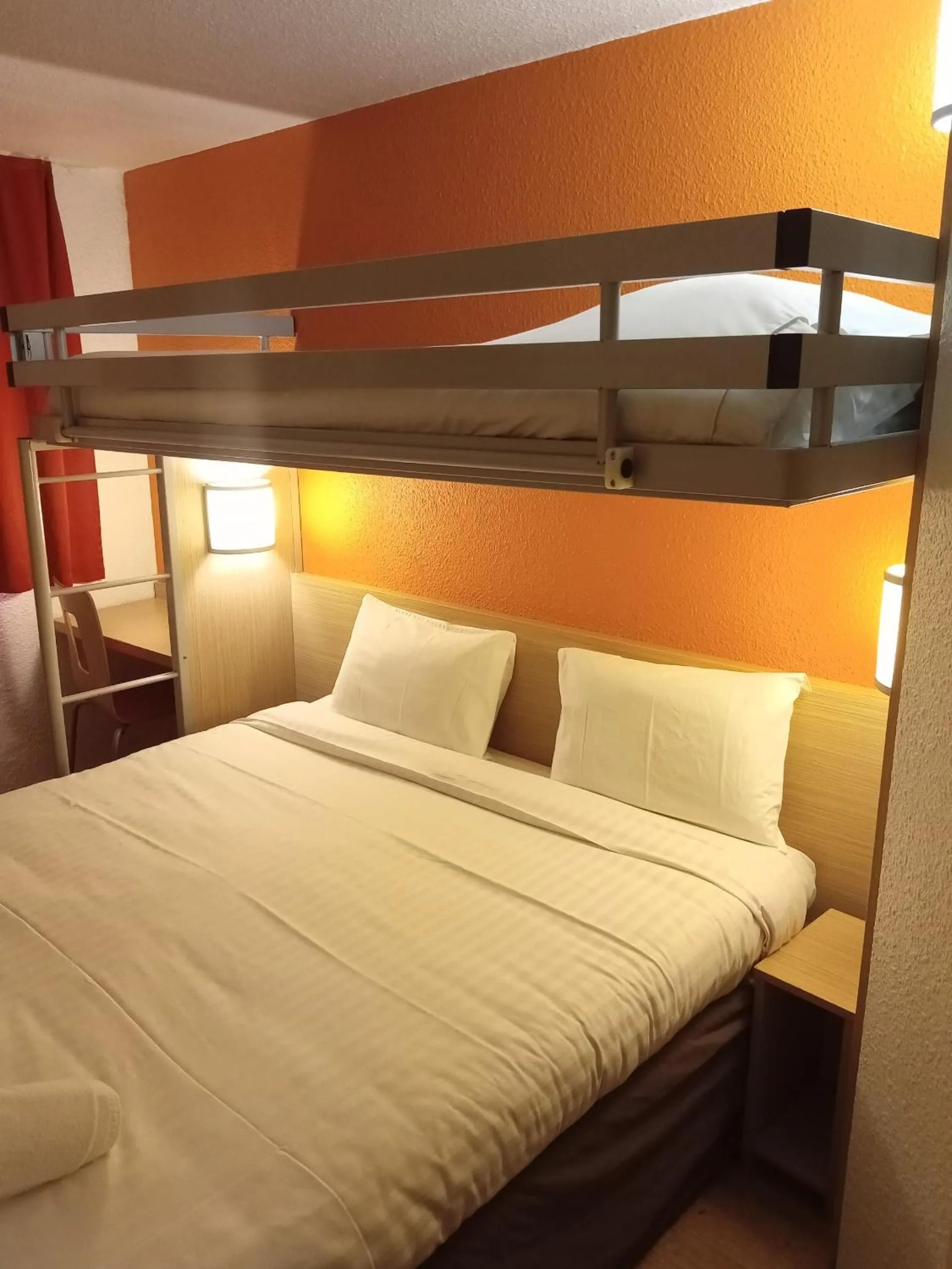 Bedroom, Bed in Premiere Classe Saint Brice Sous Foret