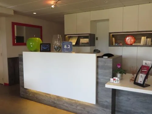 Brit Hotel Rouen Sud Val De Reuil