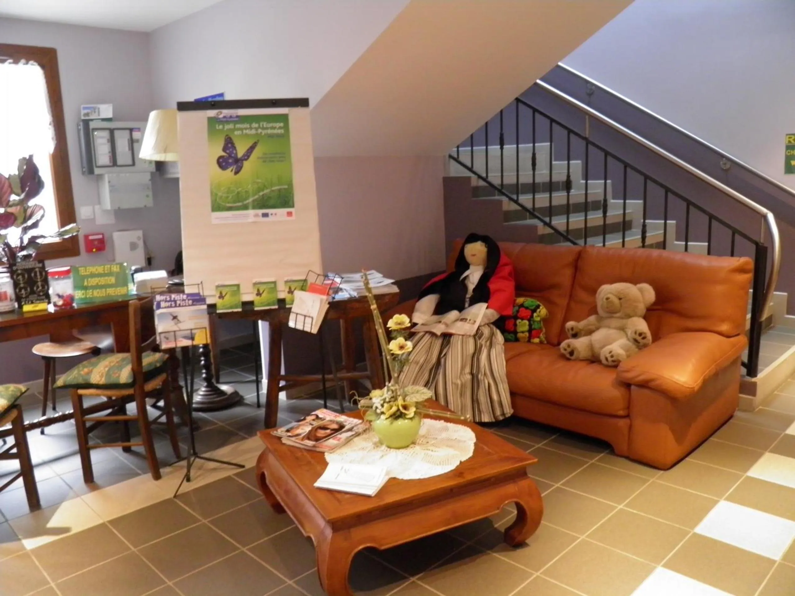 Lobby or reception in Auberge des Pyrénées
