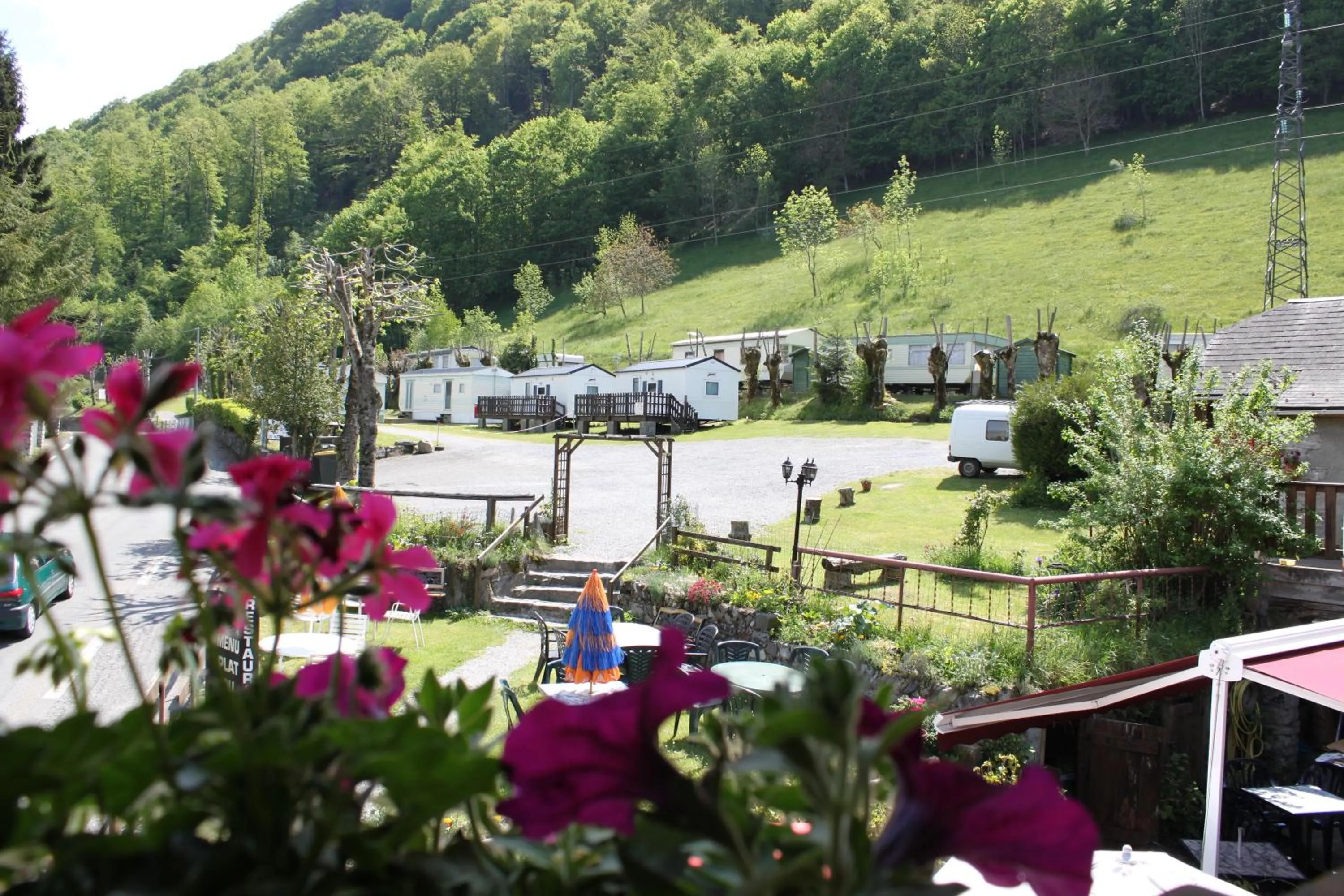 Garden in Auberge des Pyrénées