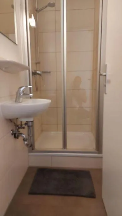 Shower in Hostel am Ostentor
