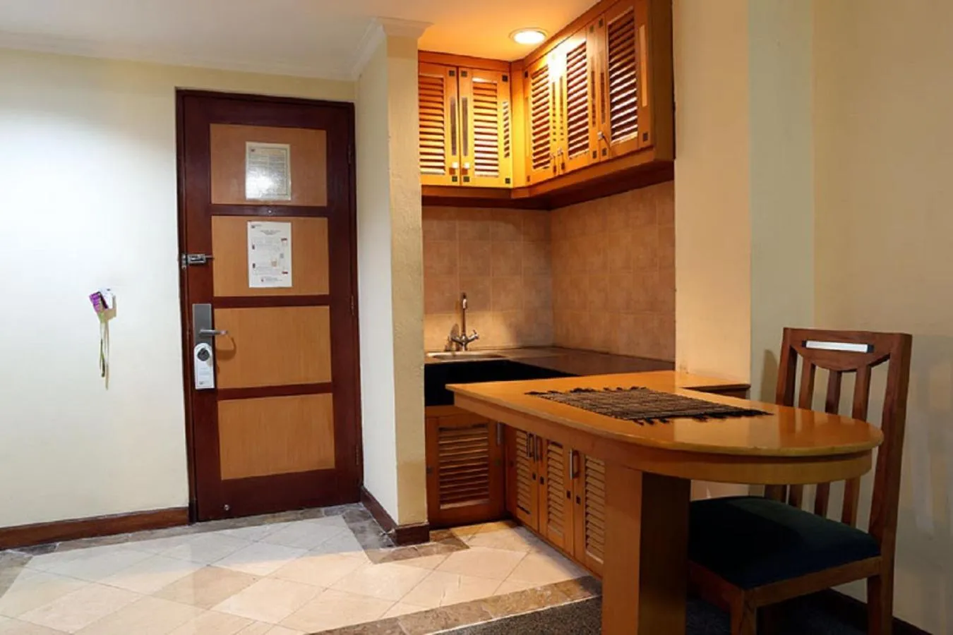 Kitchen or kitchenette in Mega Anggrek Hotel Jakarta Slipi