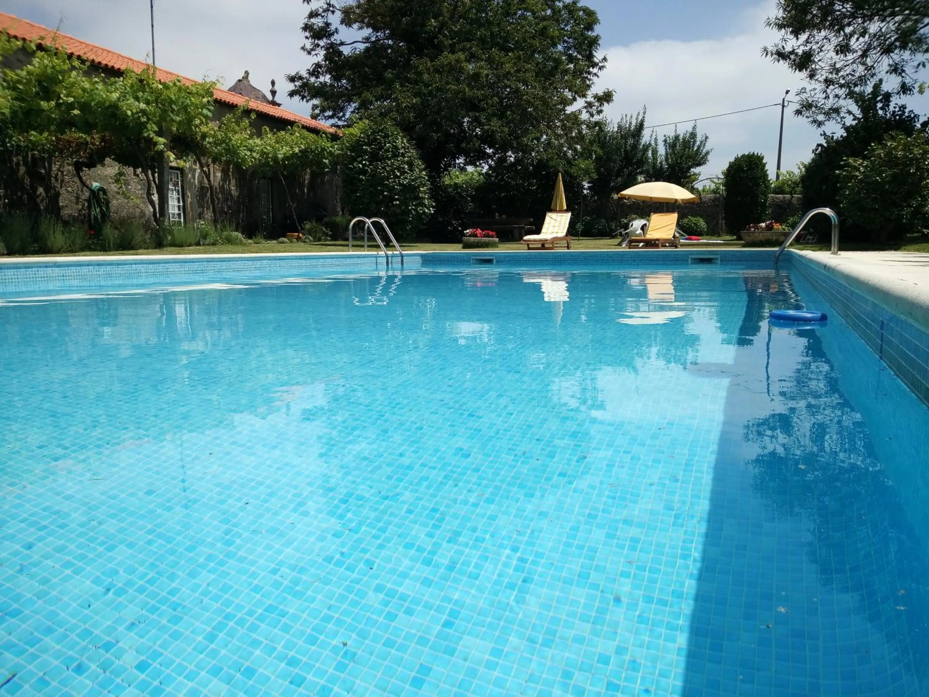 Swimming pool in Quinta de Santa Baia