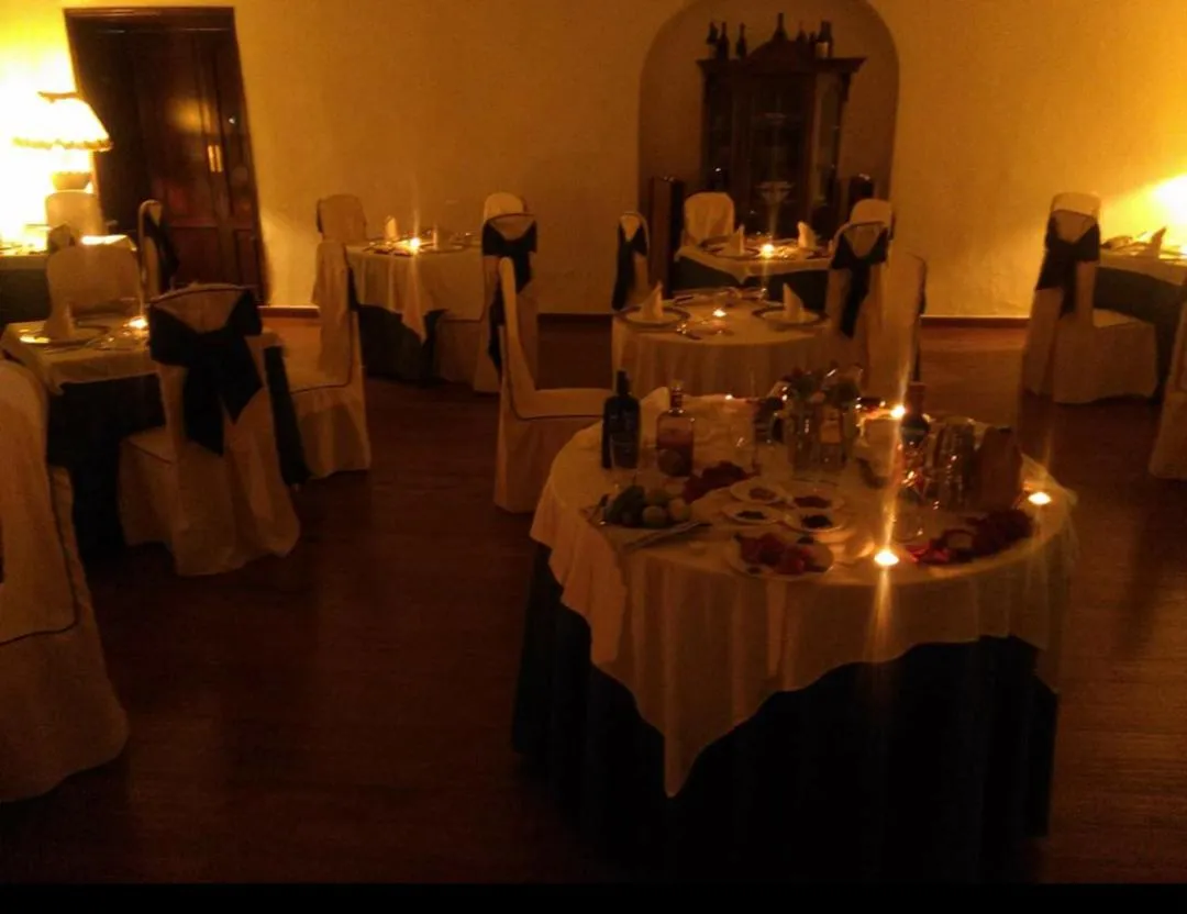 Restaurant/places to eat in Nuevo Hotel Vista Alegre