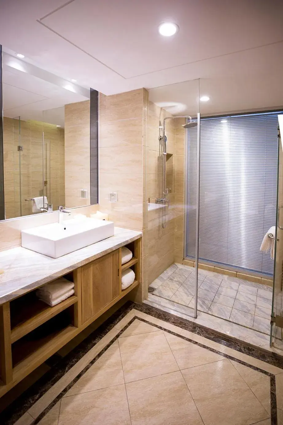 Deluxe King Room in Metropark Hotel Yingkun Beijing Deluxe King Room in Metropark Hotel Yingkun Beijing