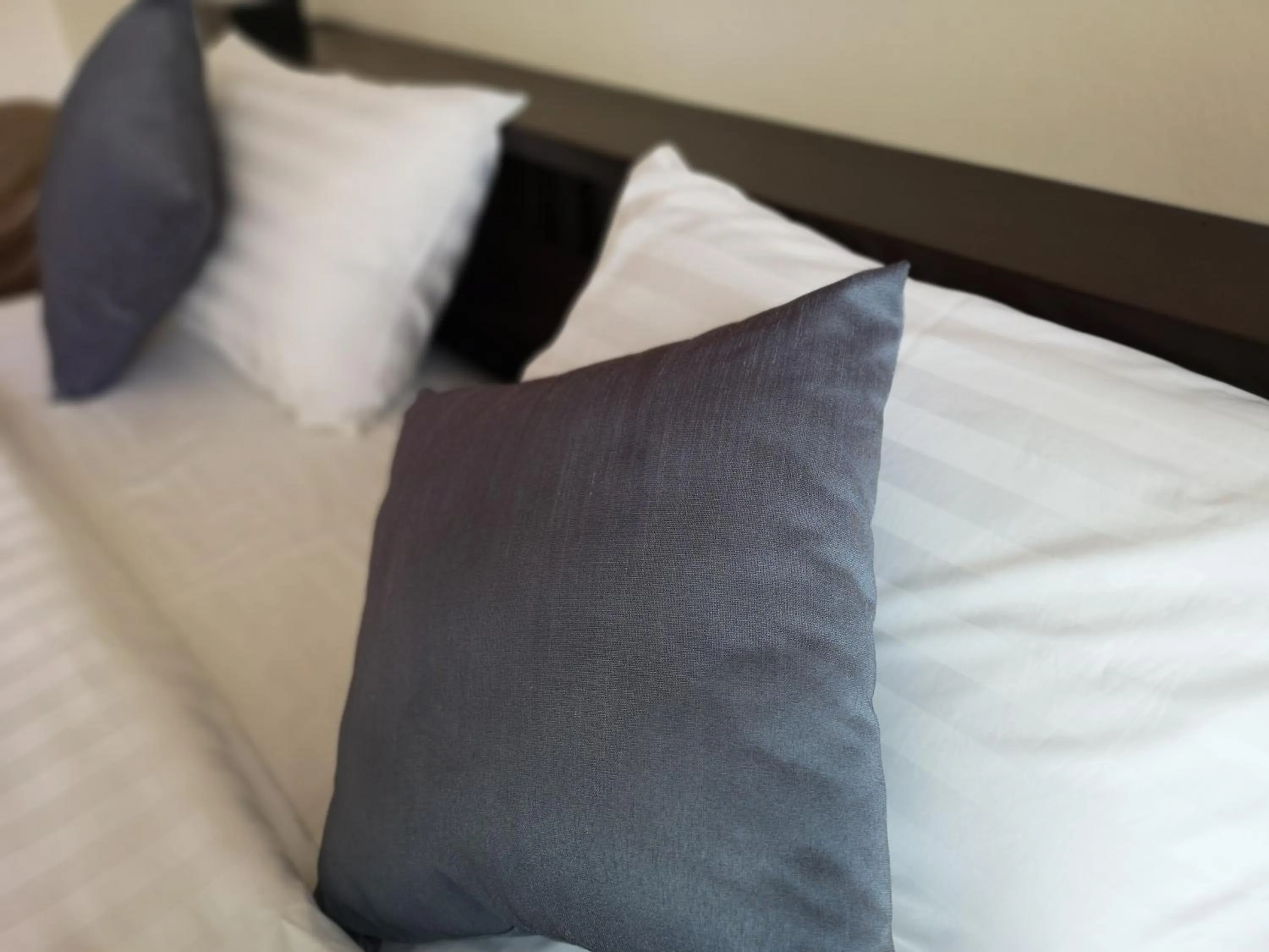 Bed in Aiya Resort Koh-Tao