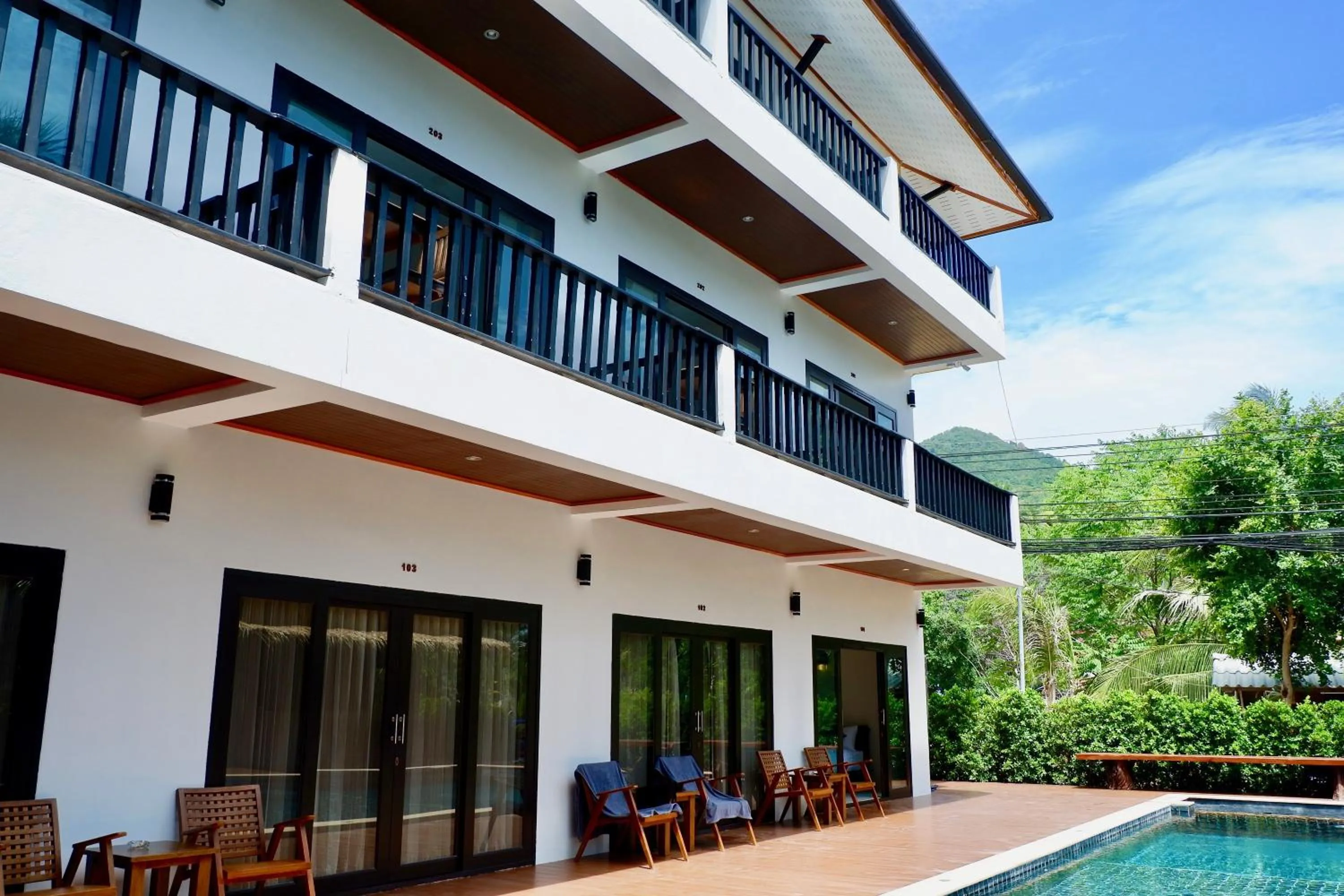 Property building in Aiya Resort Koh-Tao