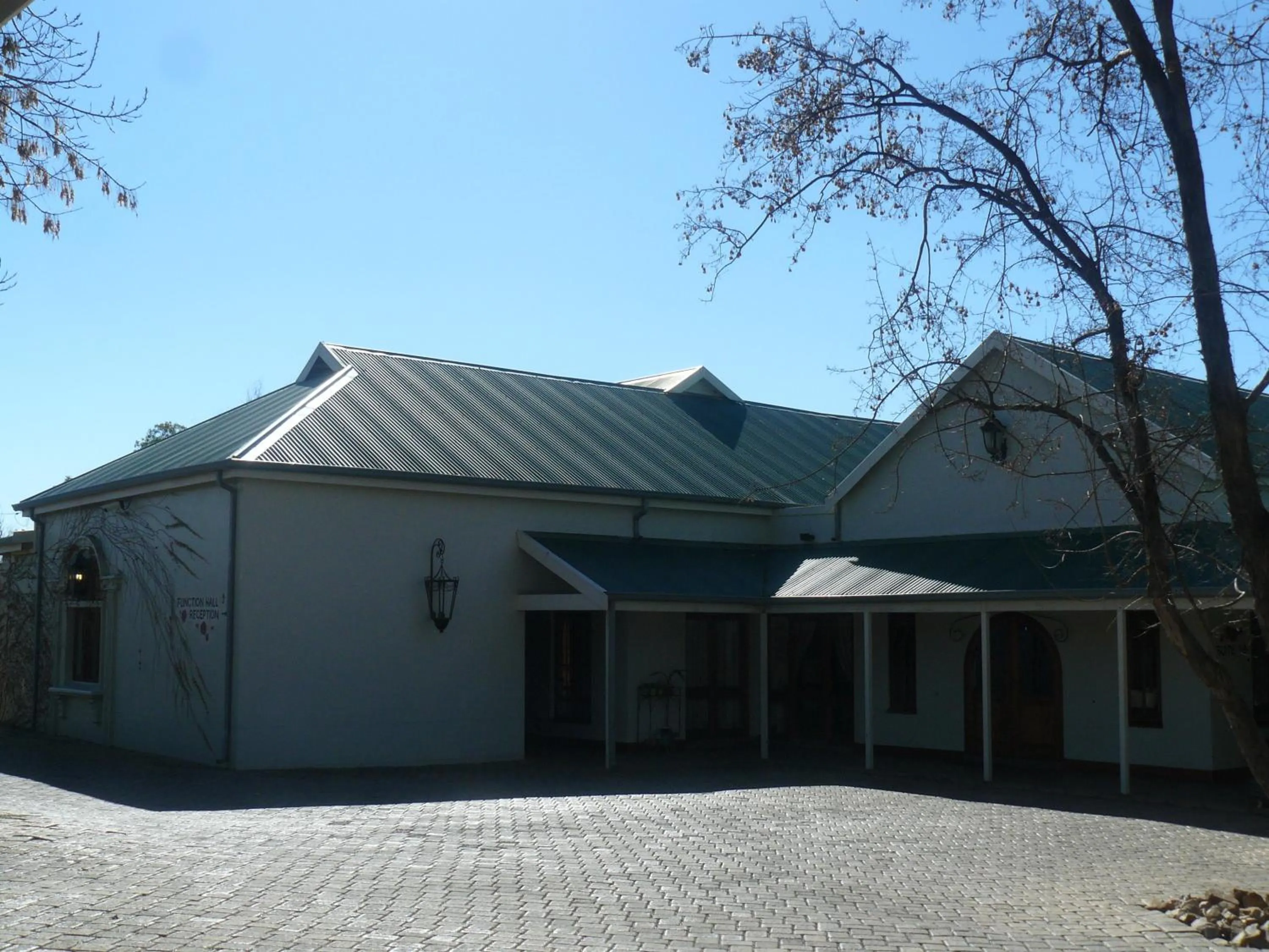 Facade/entrance in Villa Jana Guesthouse