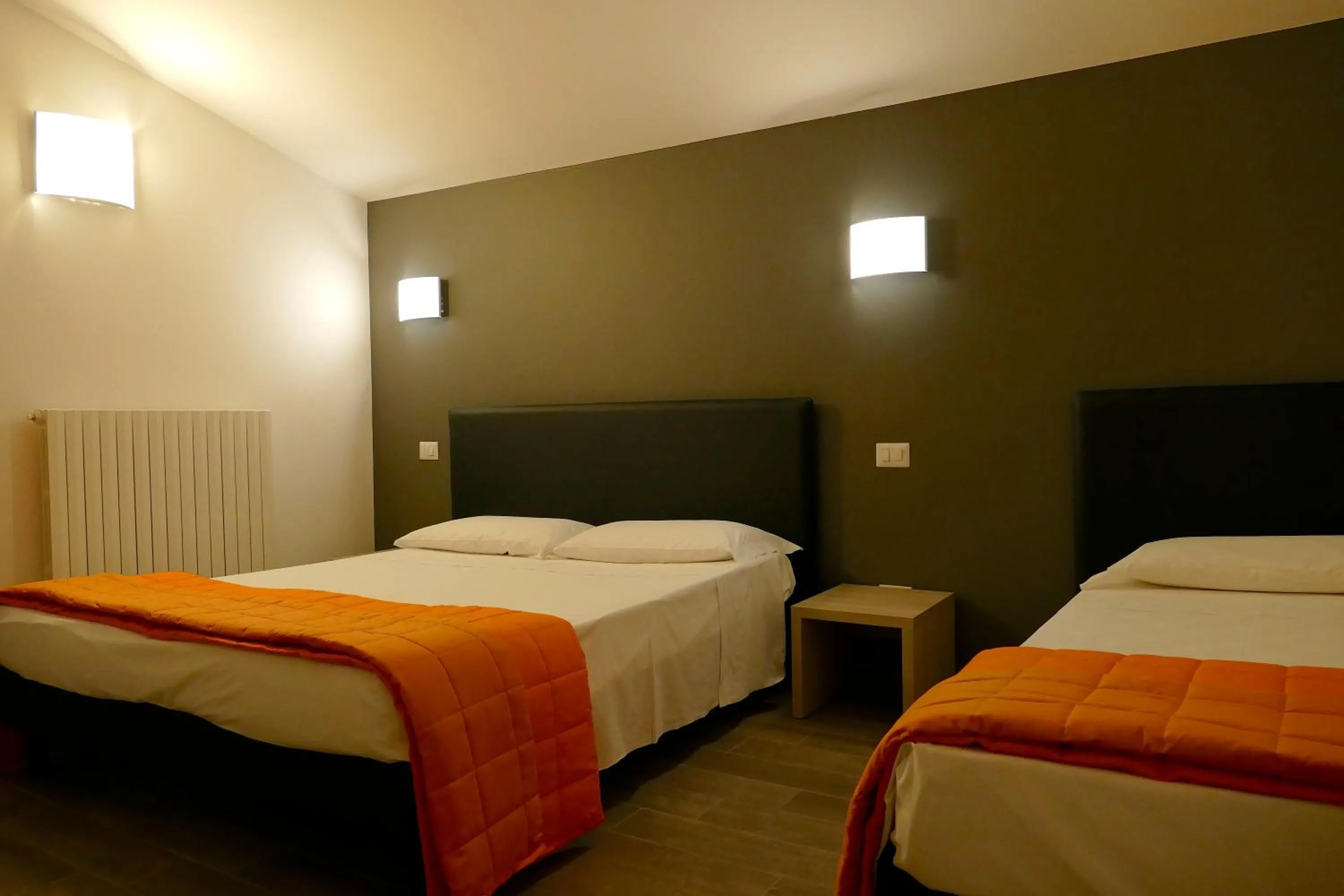 Photo of the whole room, Bed in Hotel Désirée