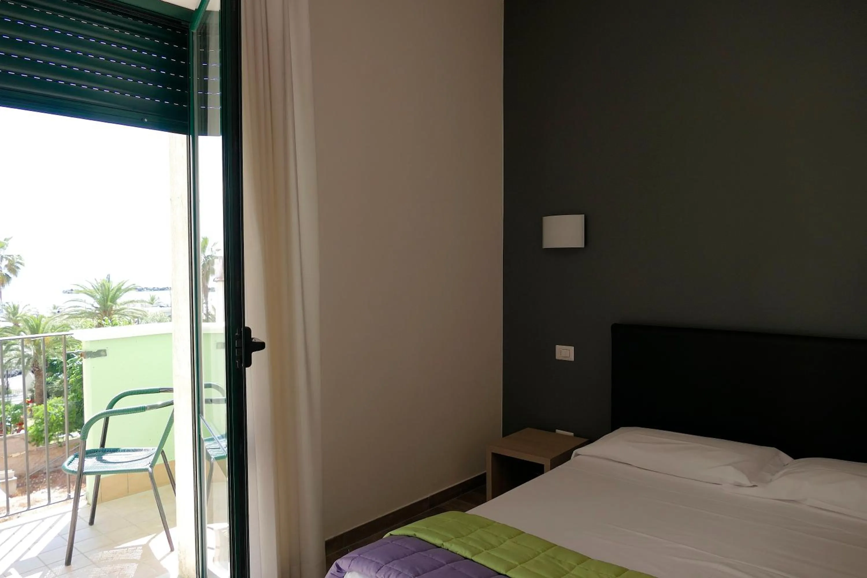 Photo of the whole room, Bed in Hotel Désirée