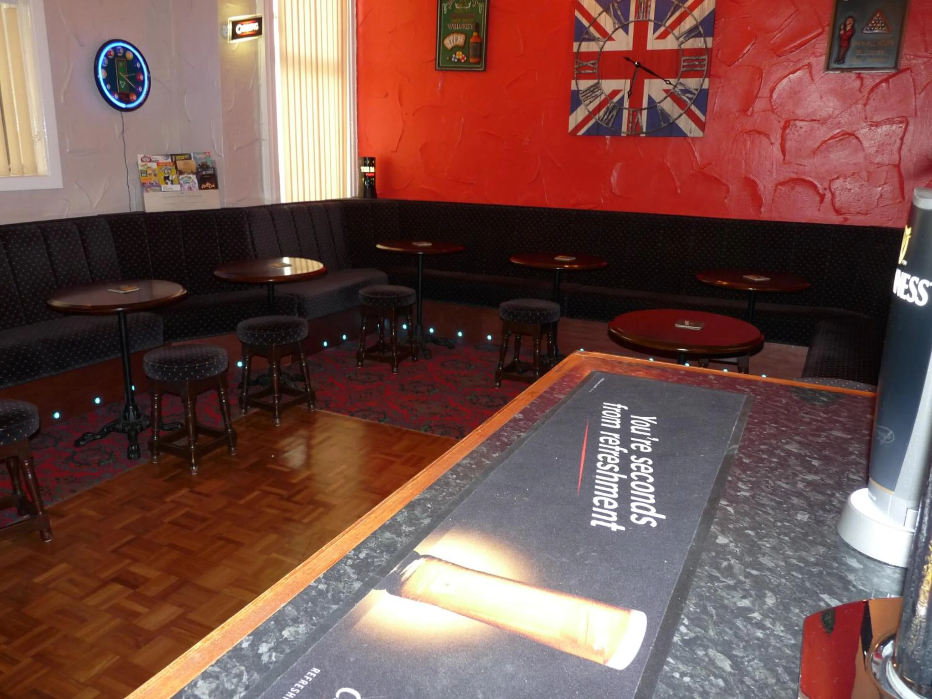 Alcoholic drinks in Hilbre Hotel