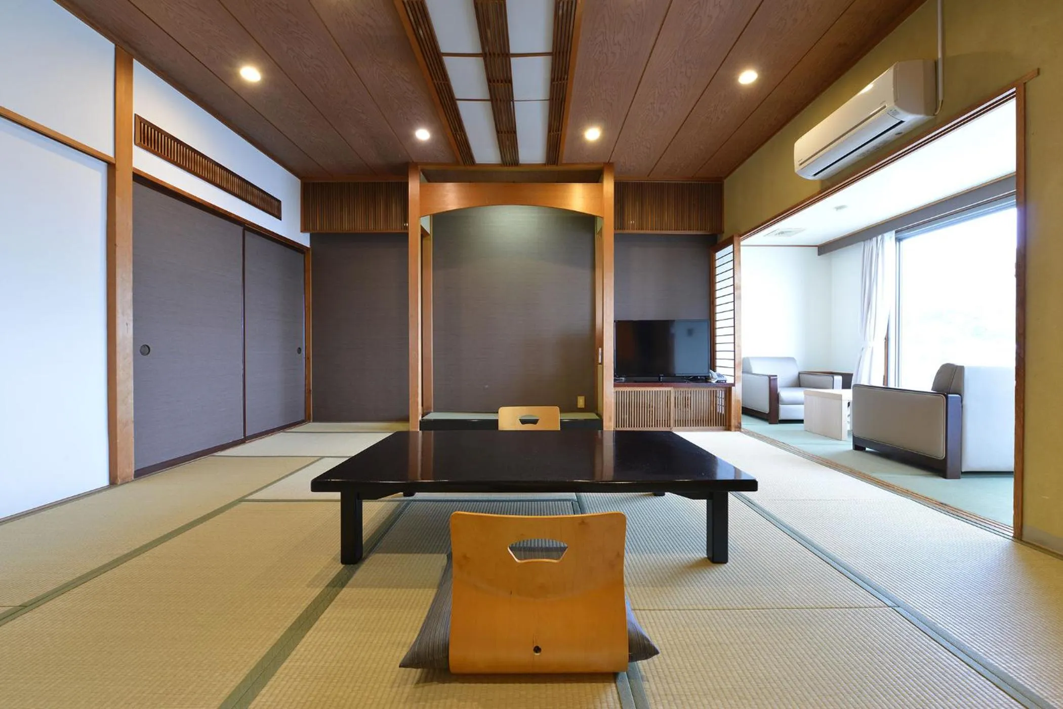 Ooedo Onsen Monogatari Hotel Suiyotei