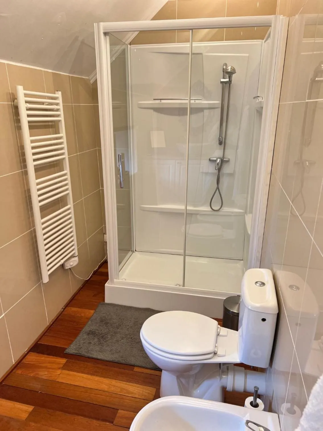 Chez Thomas 7 Route du Monde Ancien