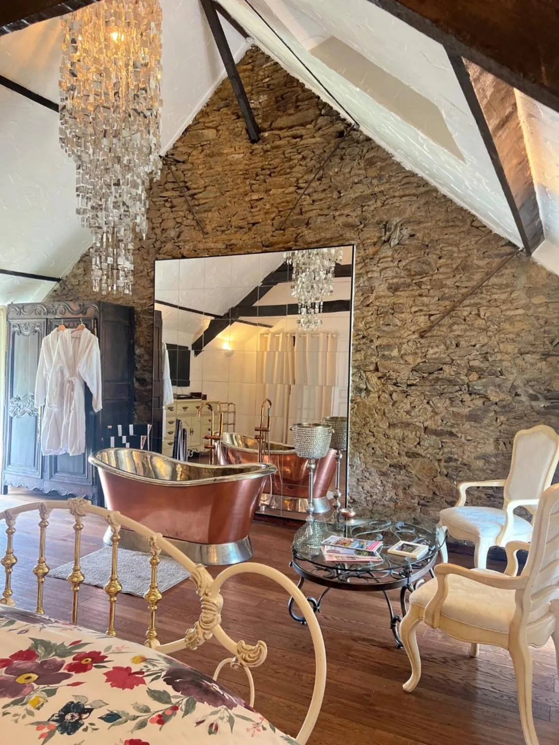 Chez Thomas 7 Route du Monde Ancien