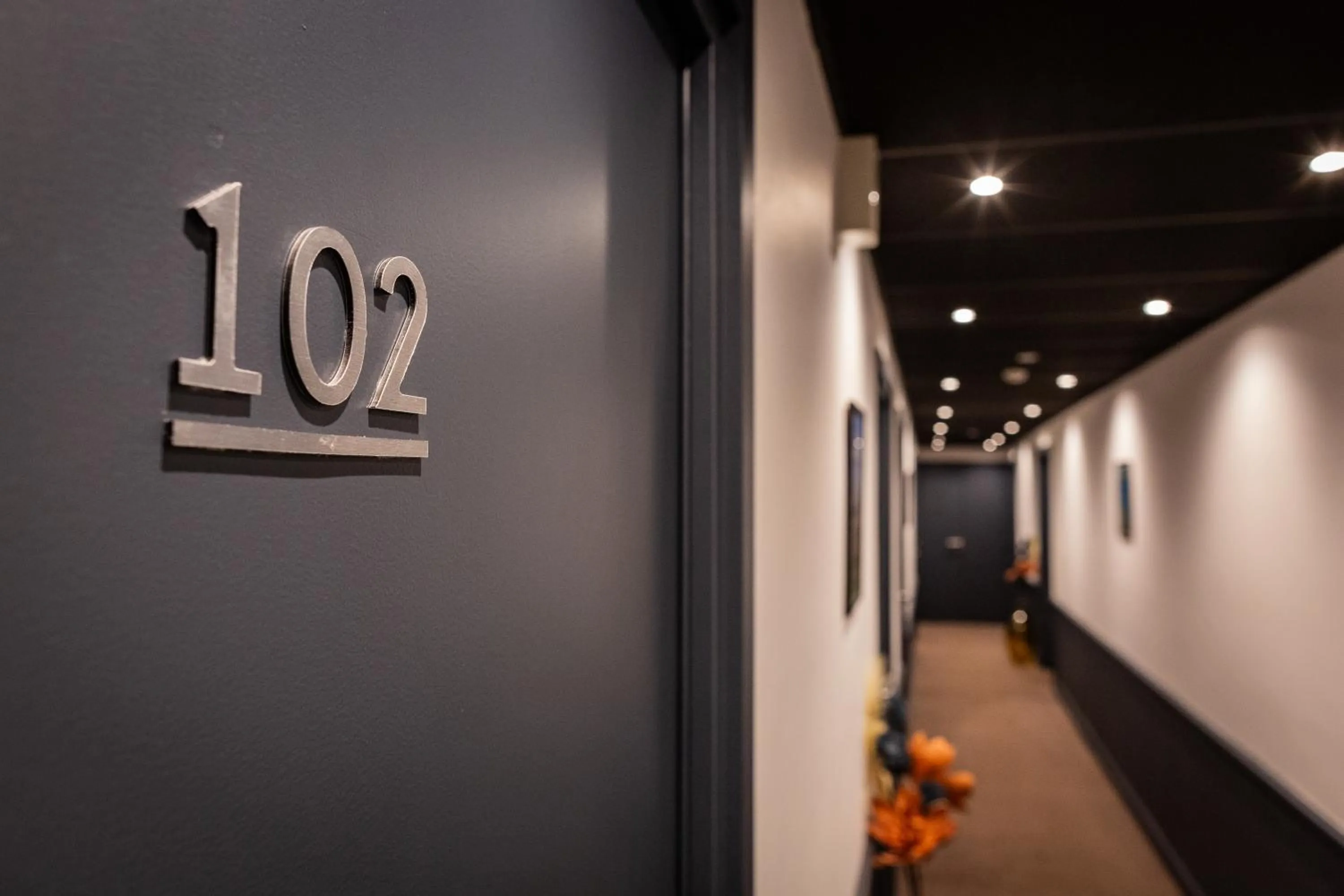 Property building in Hotel Astrid Caen centre