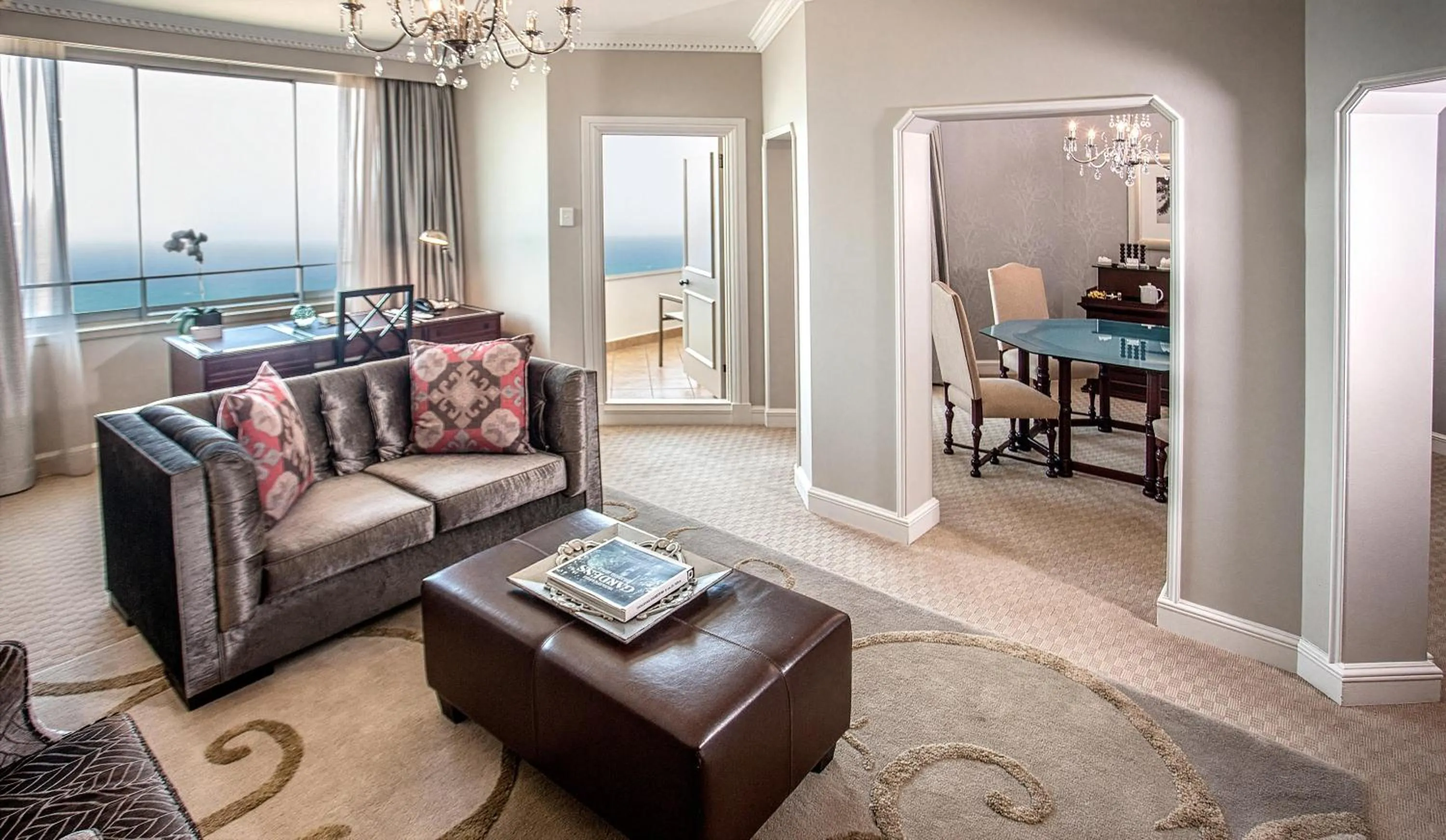 Bedroom in Southern Sun Elangeni & Maharani