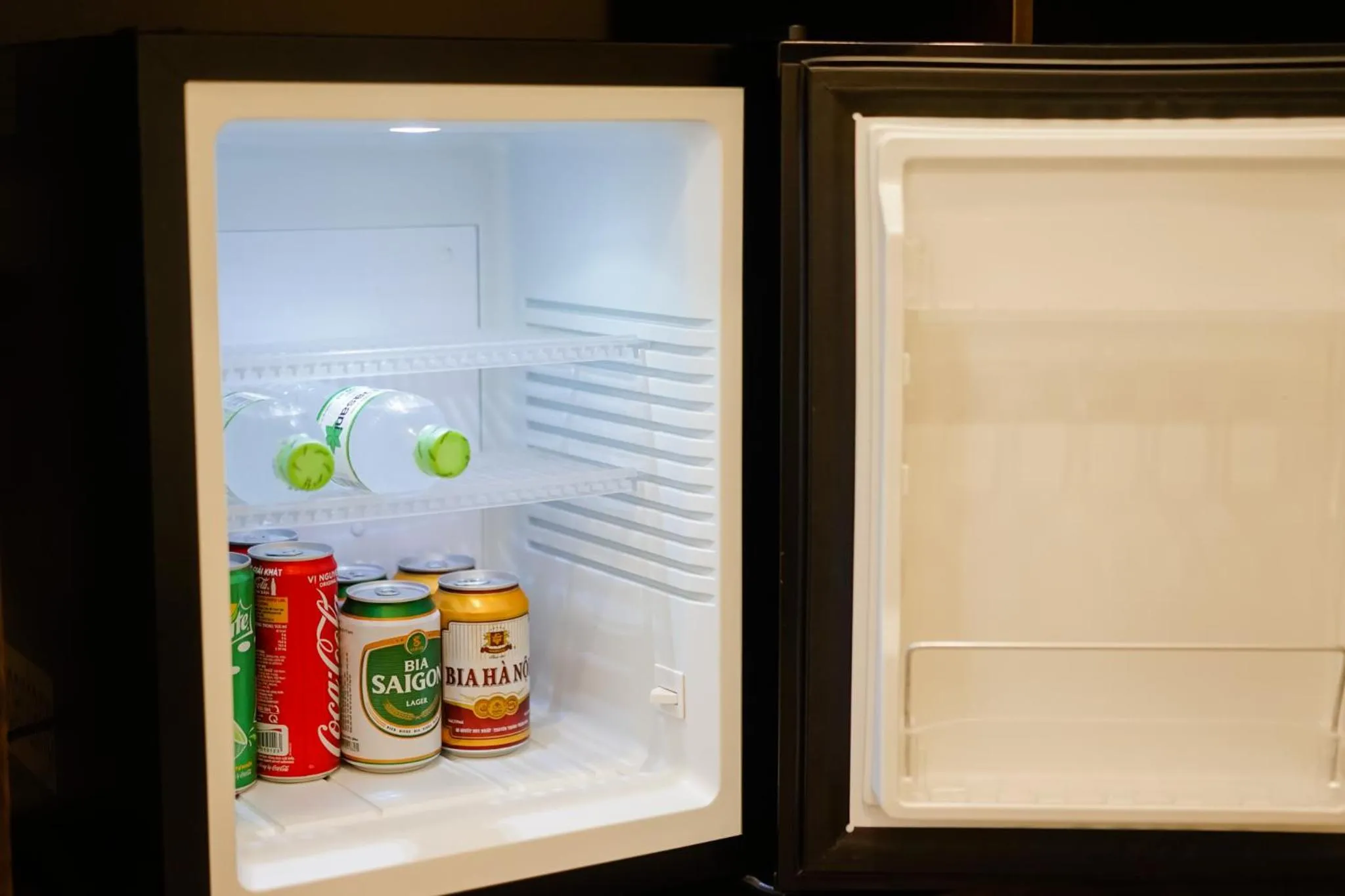 Drinks in Vincent Halong Hotel