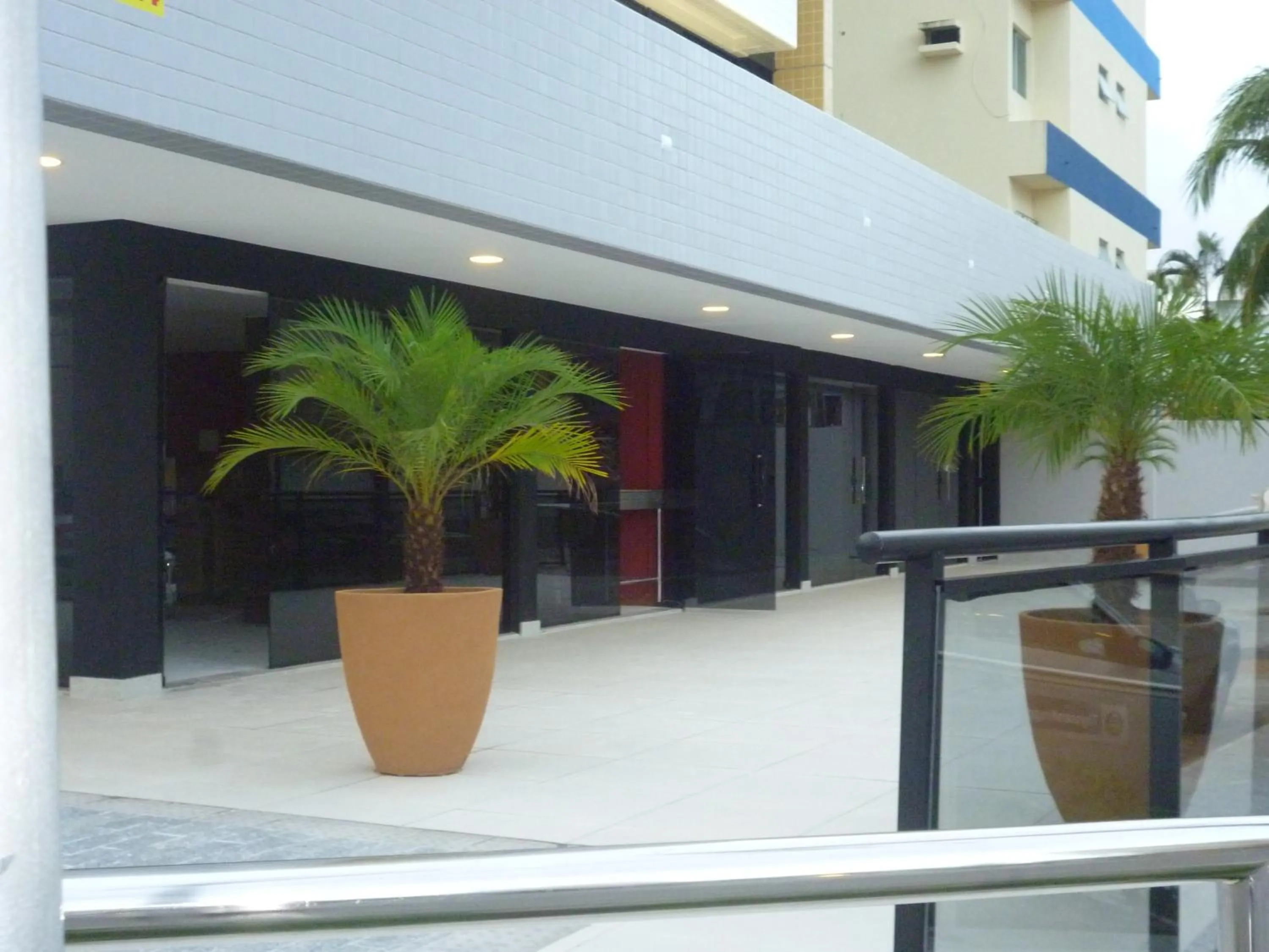 Facade/entrance in Expresso R1