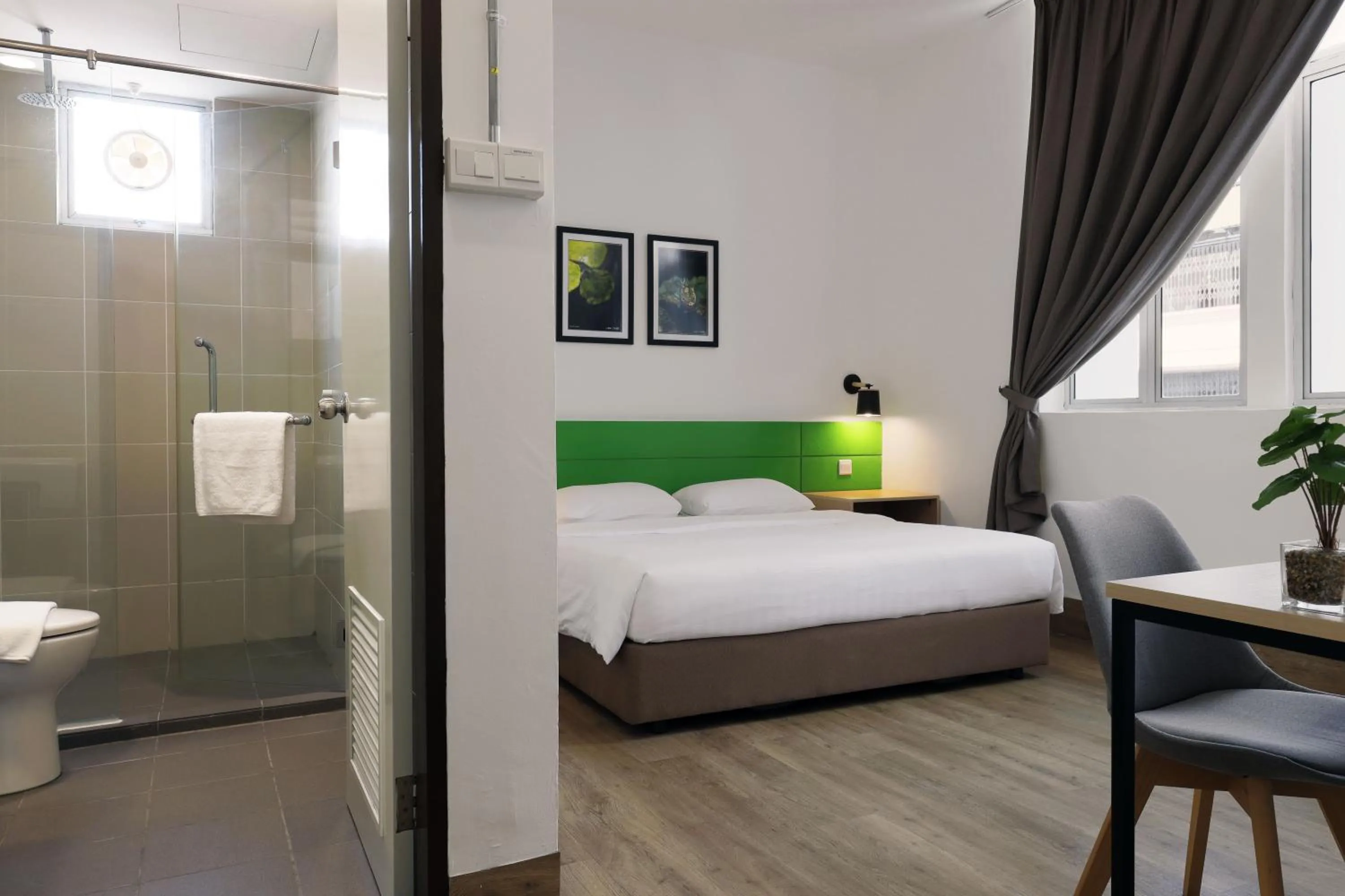 Bed in Polaris Suite