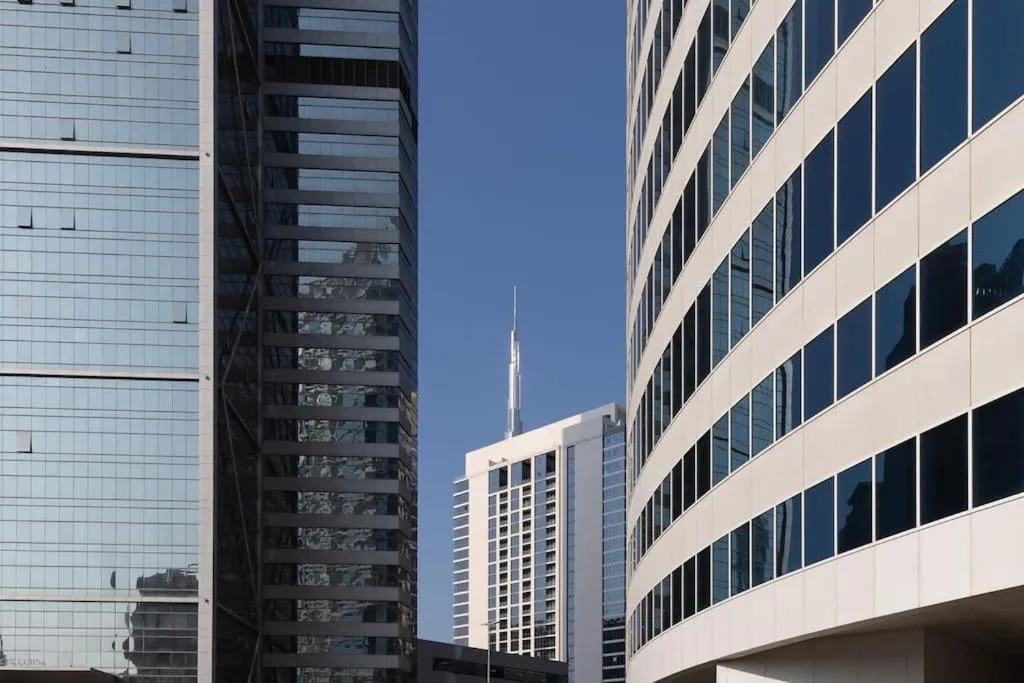 Frank Porter - Marquise Square