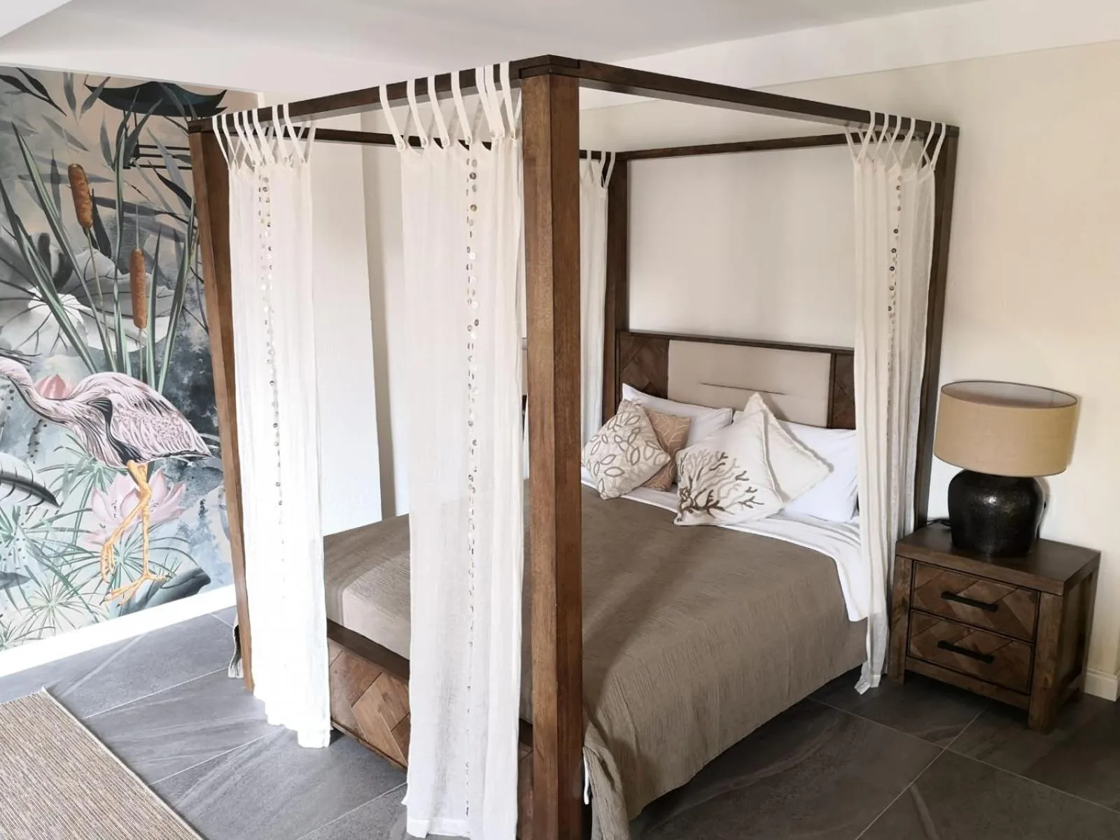 Decorative detail, Bed in Zigo's Hotel