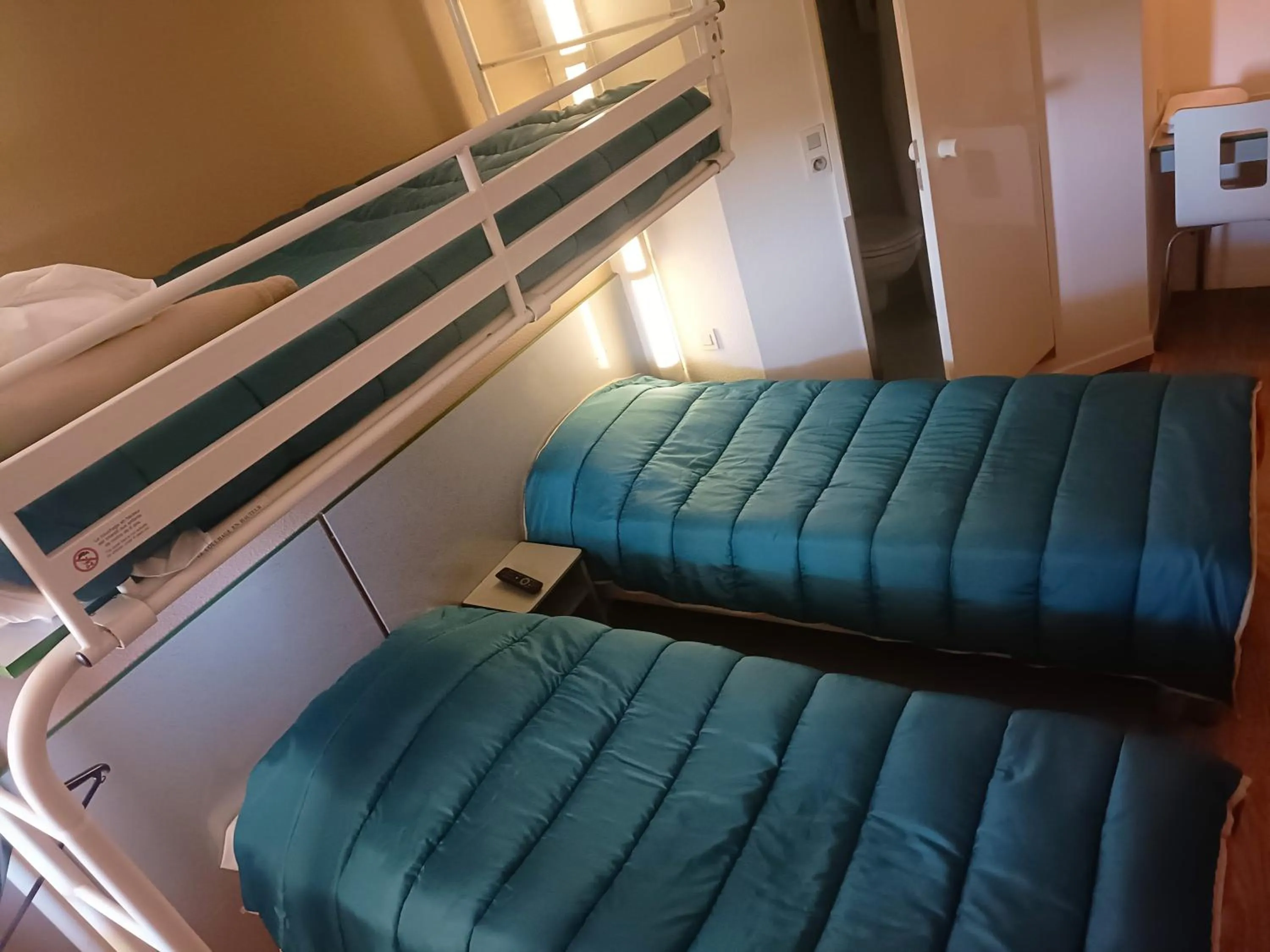 Bed in FASTHOTEL Reims Est - Taissy