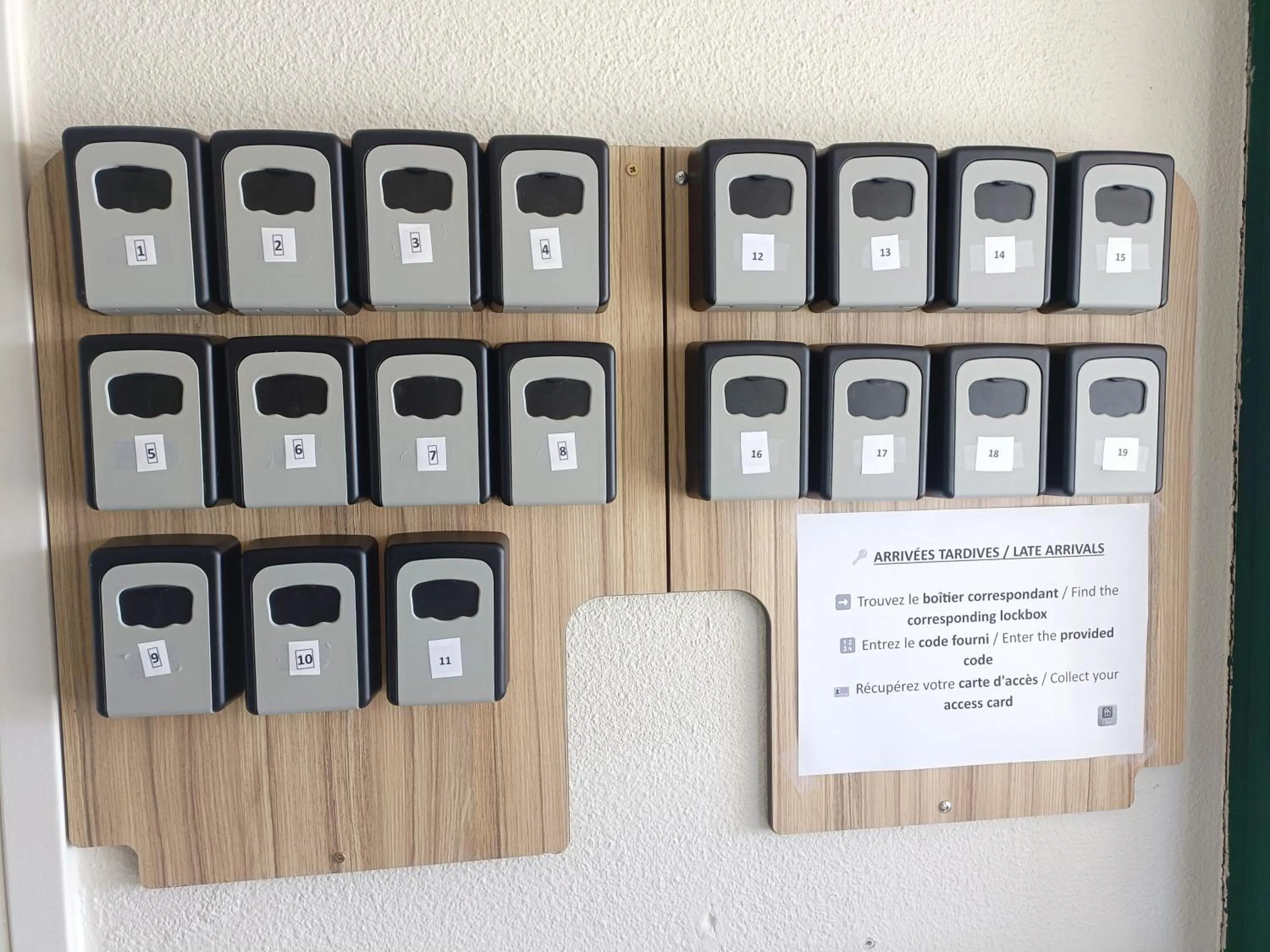 Lobby or reception in FASTHOTEL Reims Est - Taissy