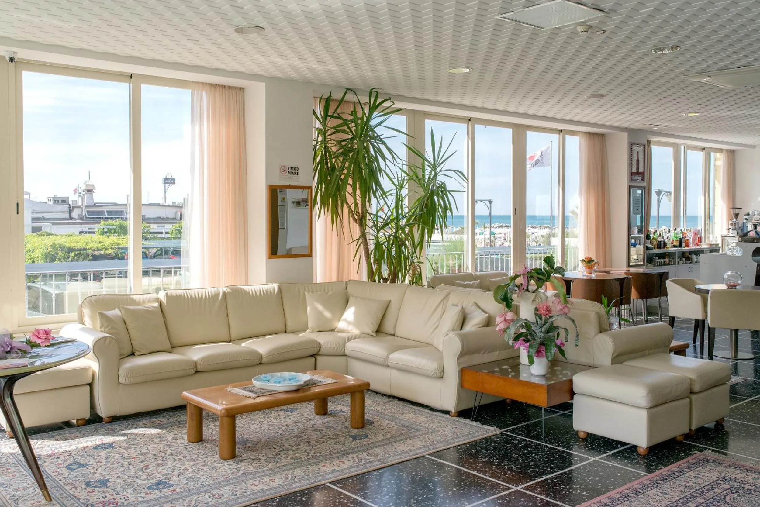 Lobby or reception in Hotel Belsoggiorno