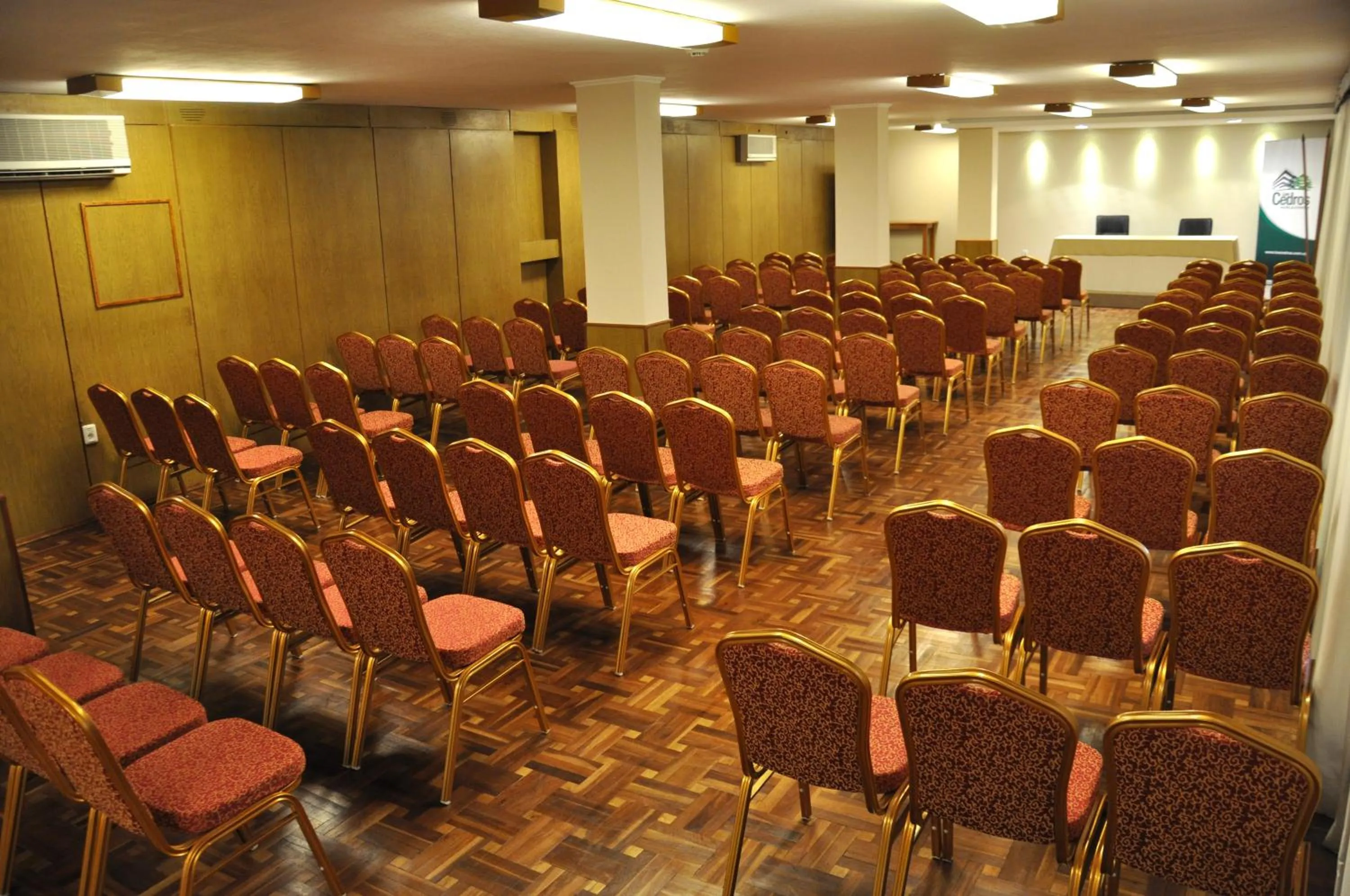 Business facilities in Hotel Los Cedros