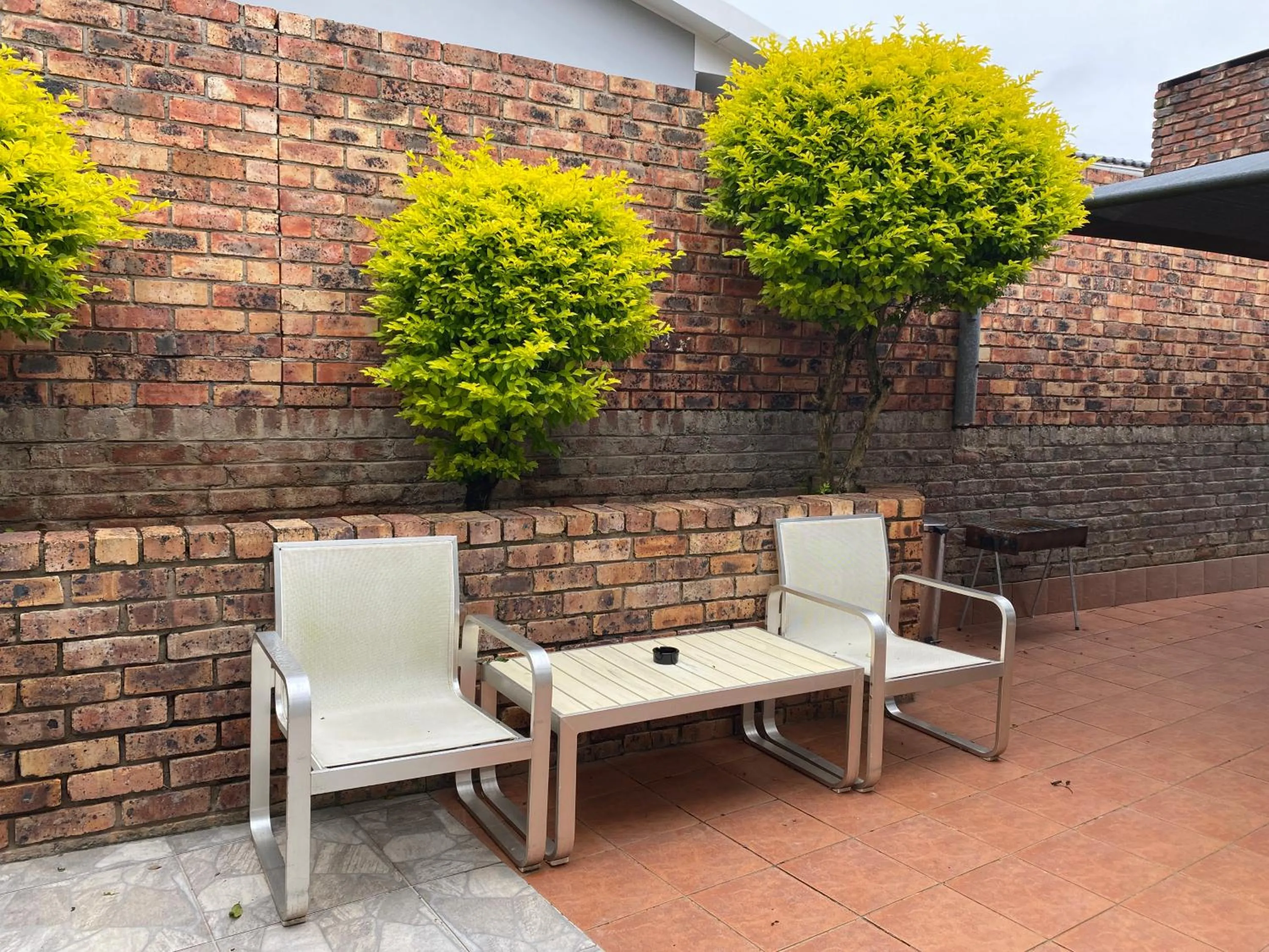 Balcony/Terrace in AfricaLove Guest Condo