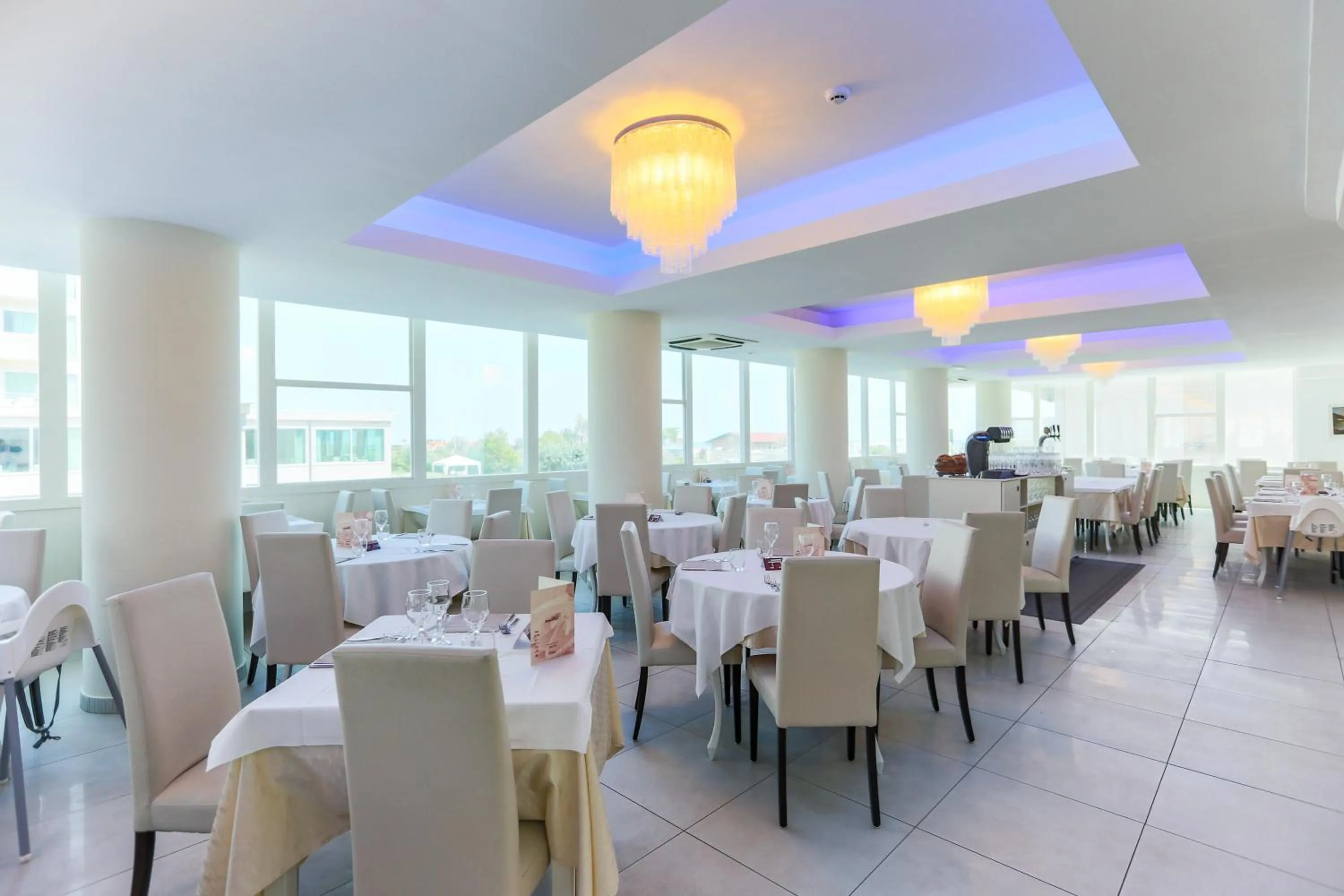 Hotel King - Azzurro Club