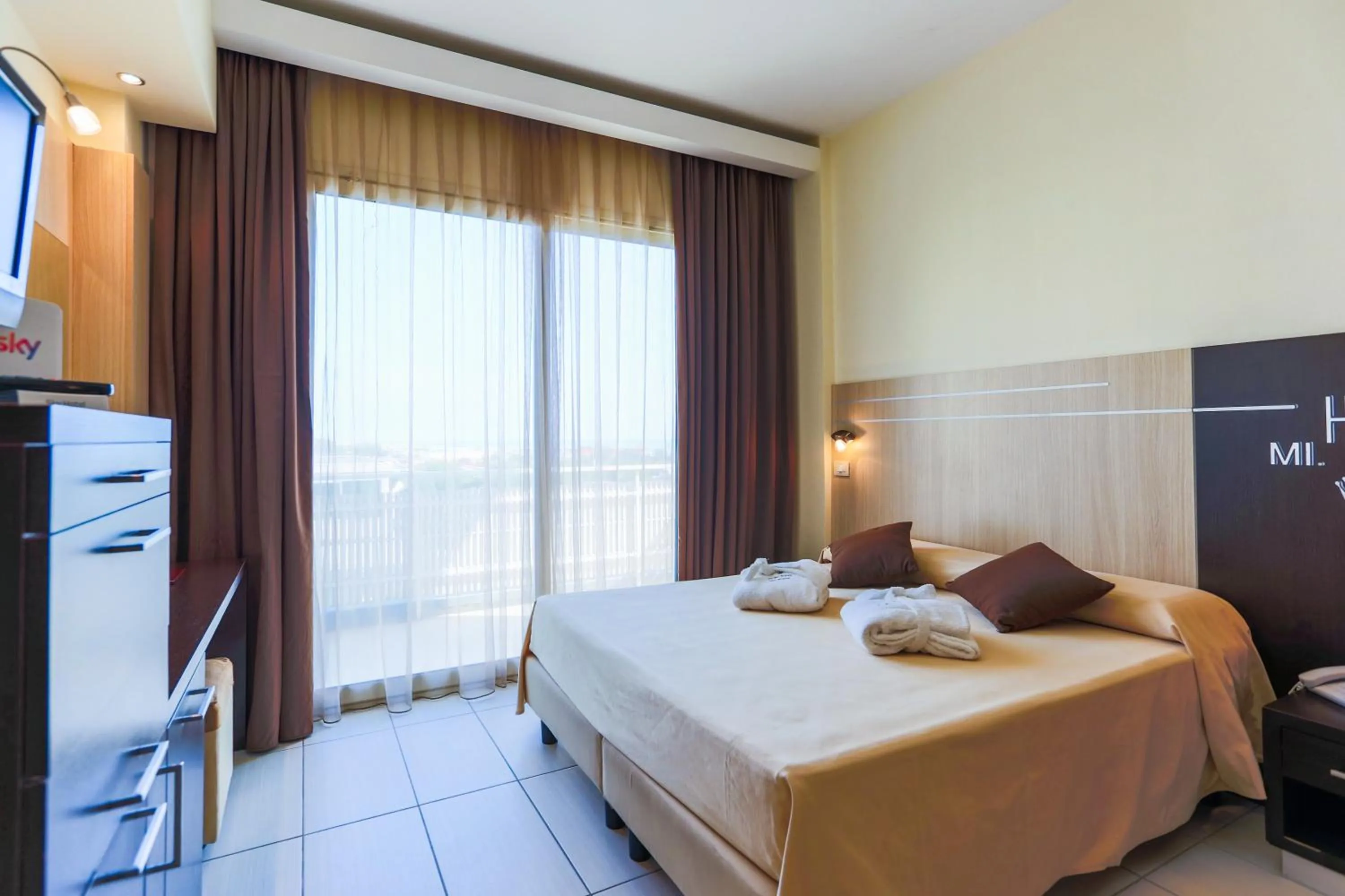 Bed in Hotel King - Azzurro Club