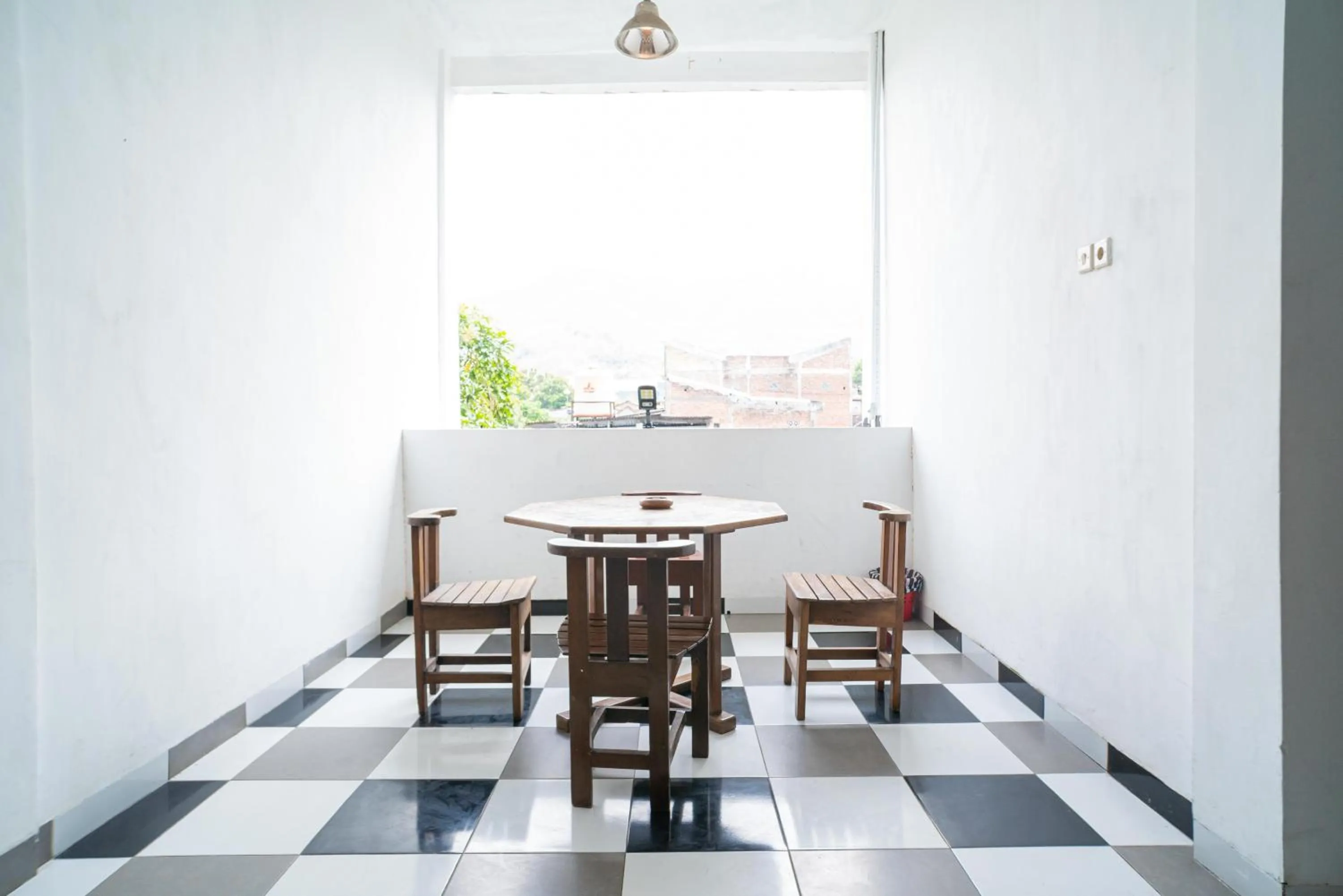 Seating area in RedDoorz syariah @ Selomangleng Kediri